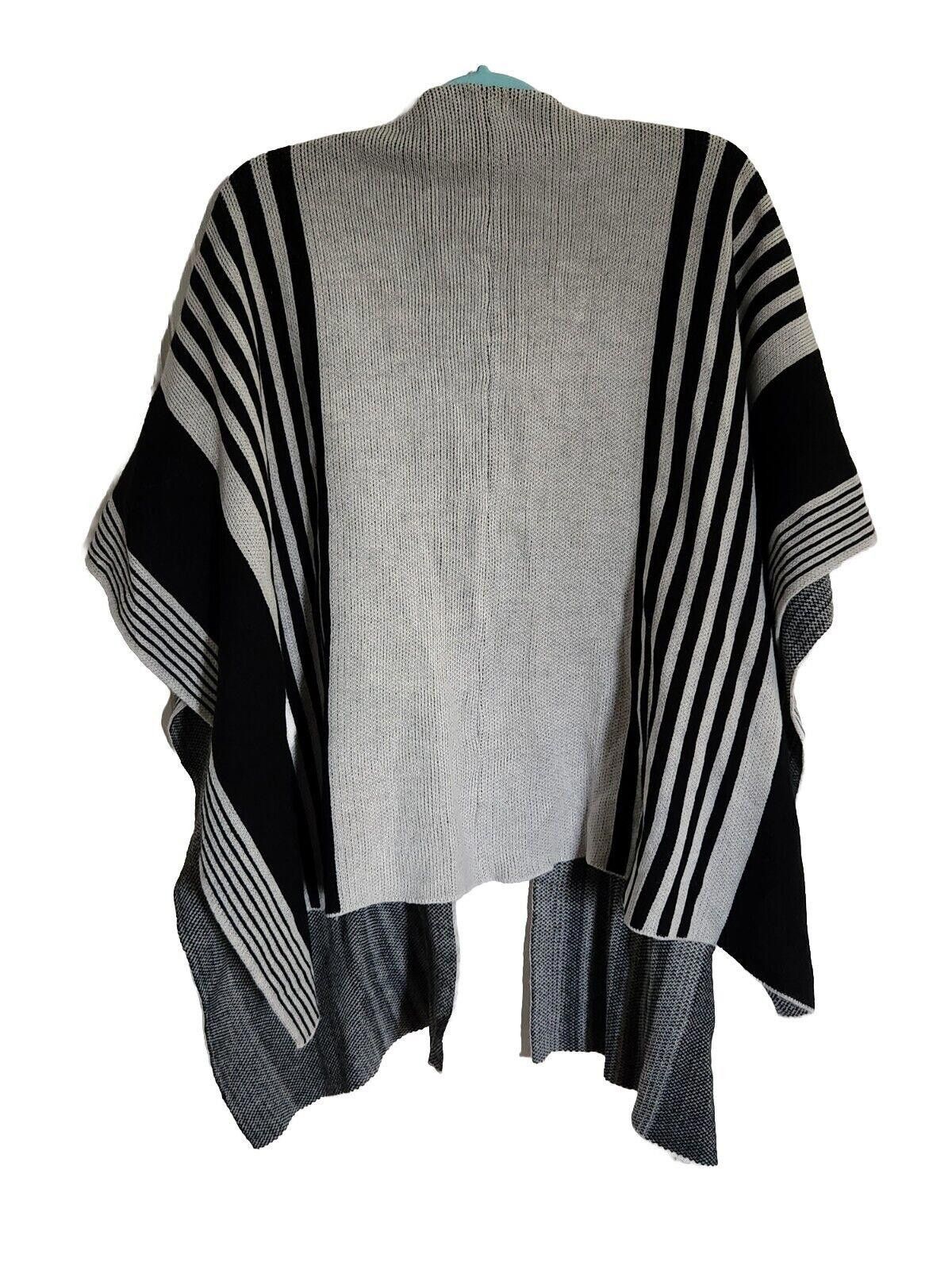 Steve Madden Mudd Poncho One Size Black Gray Shawl Sweater NWT cape Size ONE SIZE - 2 Thumbnail