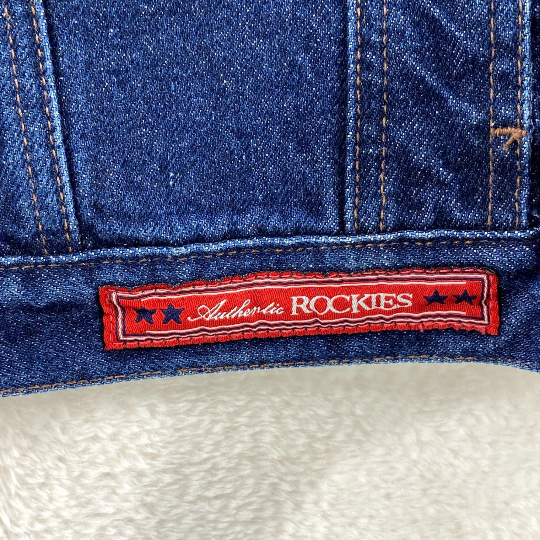 Vintage VINTAGE Authentic Rockies Jeanswear Western Button Up Blue Denim Jean Jacket Med Jacket Unisex Adults M Blue 90s Western Mens Womens Girls Boys Size US 31 - 3 Thumbnail