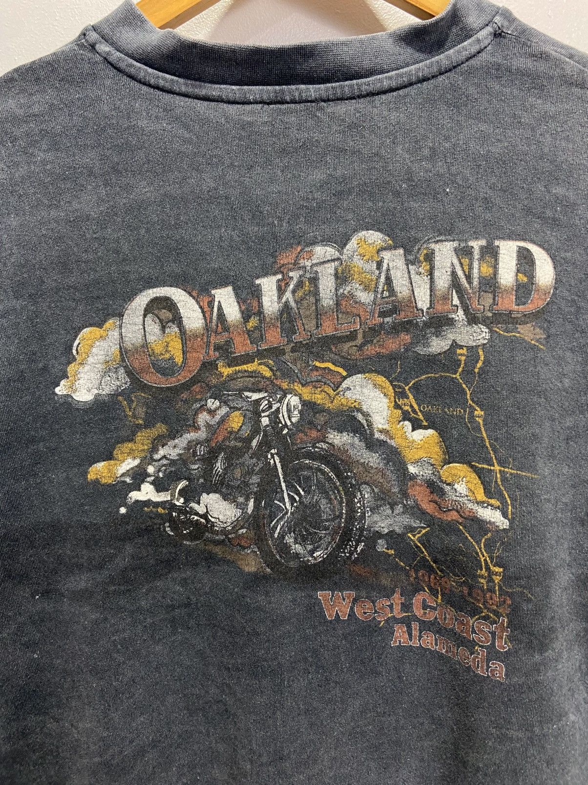 Urban Outfitters × Vintage Vintage West Coast Alameda crop long sleeve Size L / US 10 / IT 46 - 4 Thumbnail