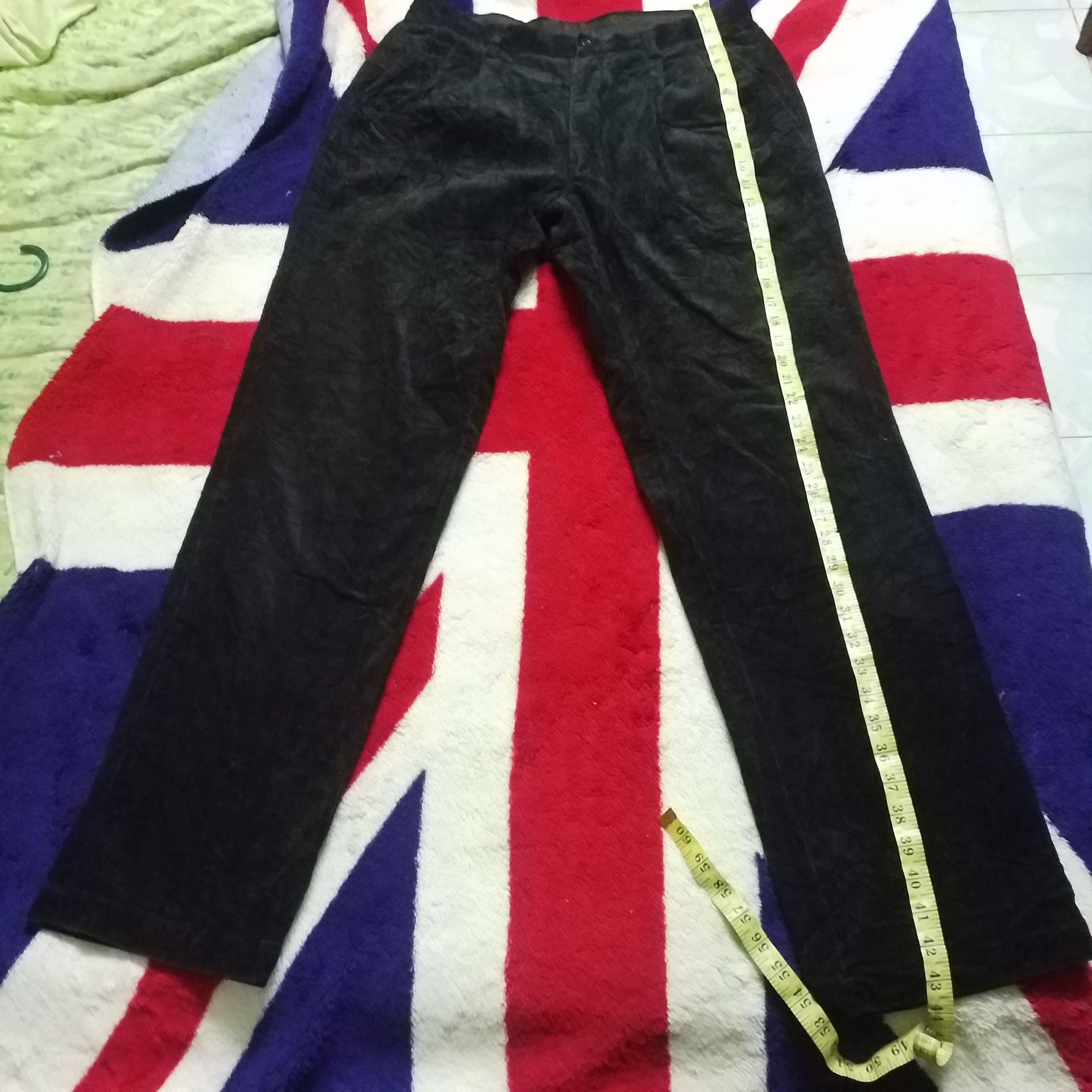 Uniqlo CODUROY PANT BLACK Size US 32 / EU 48 - 1 Thumbnail