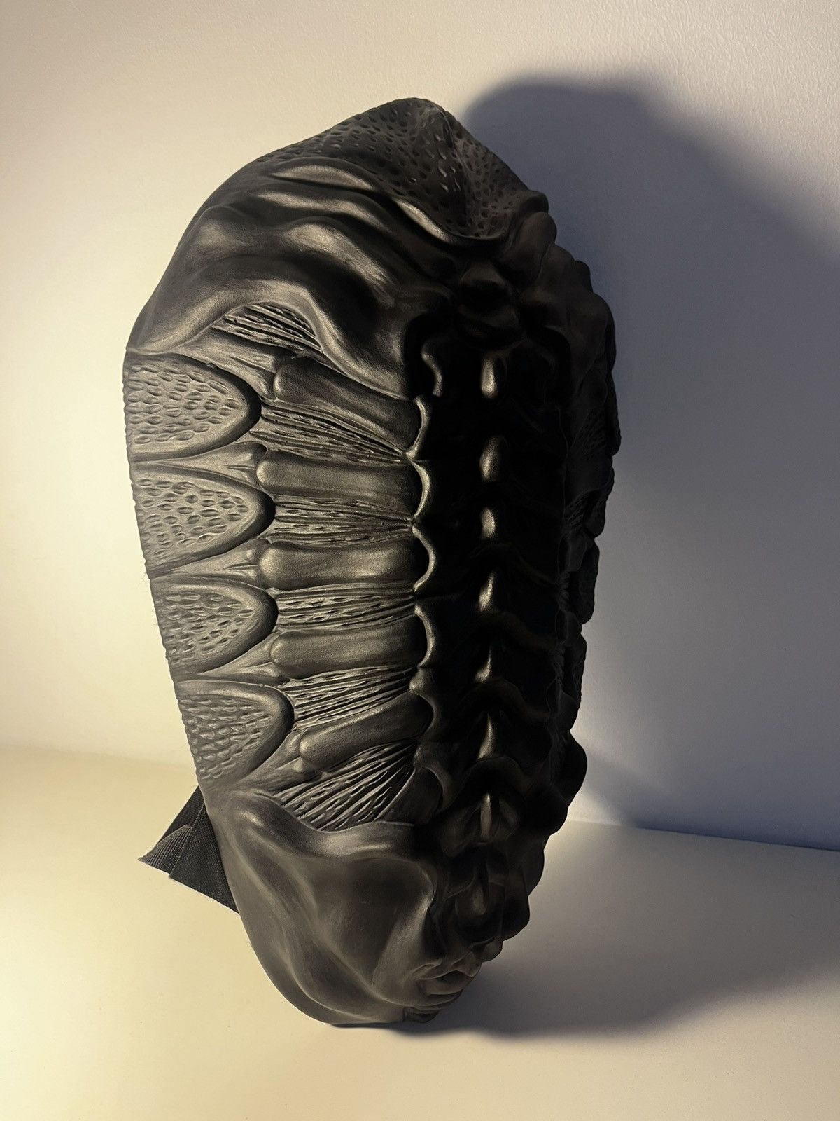 Other Alien Cocoon - Cult Appeal EXTREME Backpack Size 44 - 2 Thumbnail
