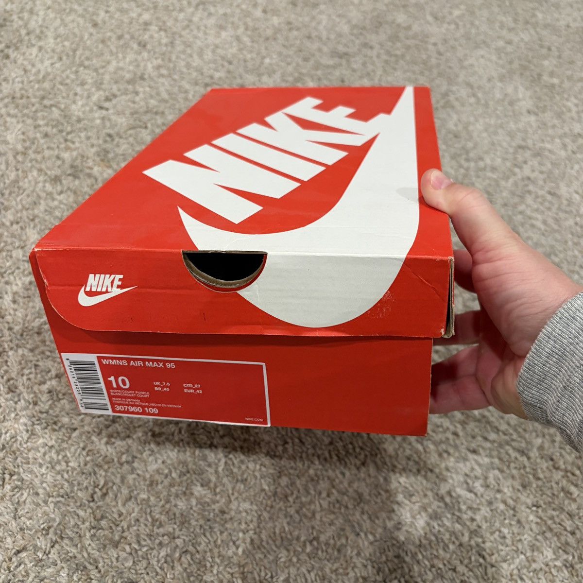 Nike 2018 Nike Air Max 95 Grape Men’s Size 8.5 Womens 10 Size US 8.5 / EU 41-42 - 11 Thumbnail