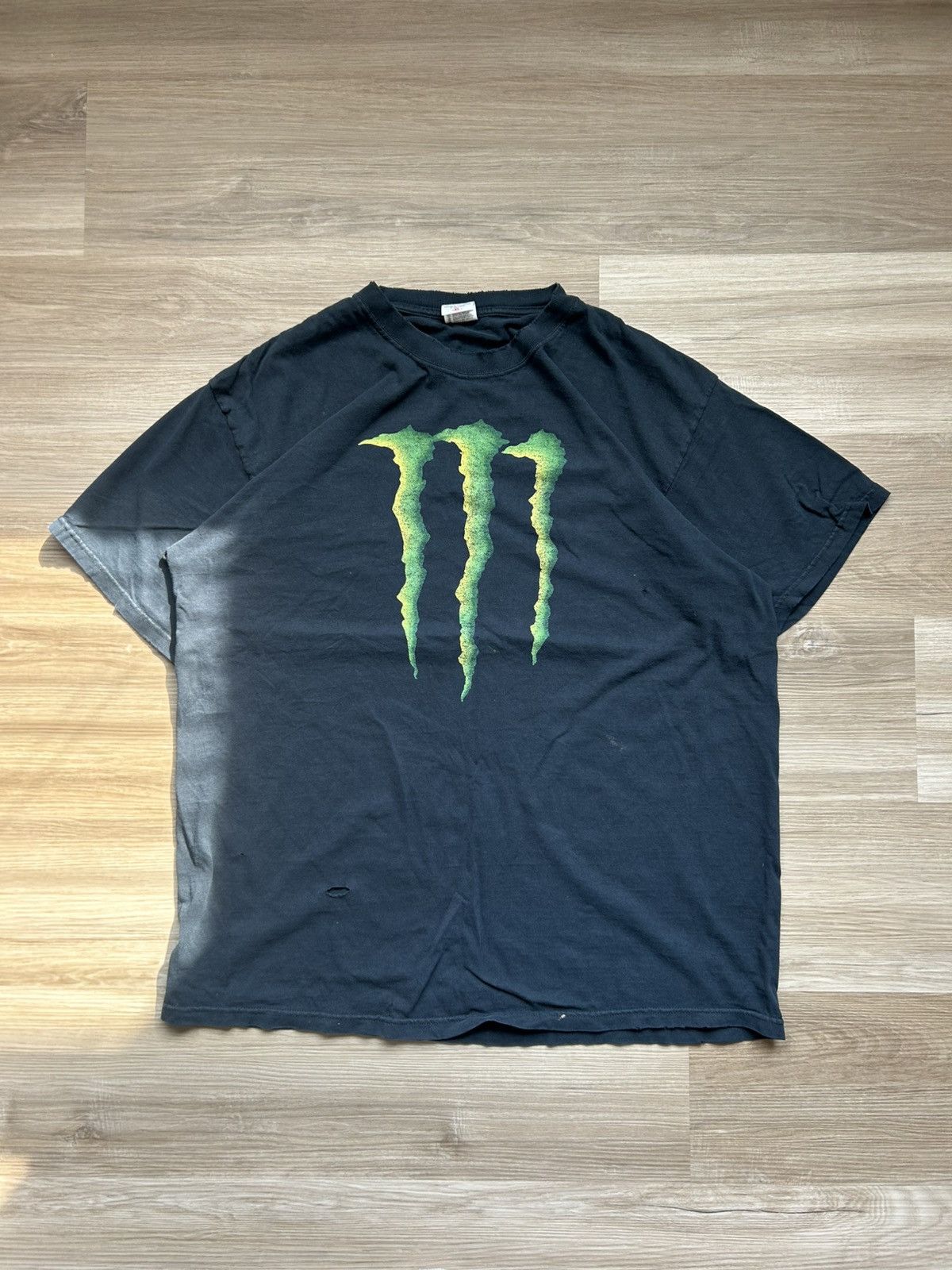 Anvil Vintage Monster energy Tee Size US XL / EU 56 / 4 - 1 Thumbnail