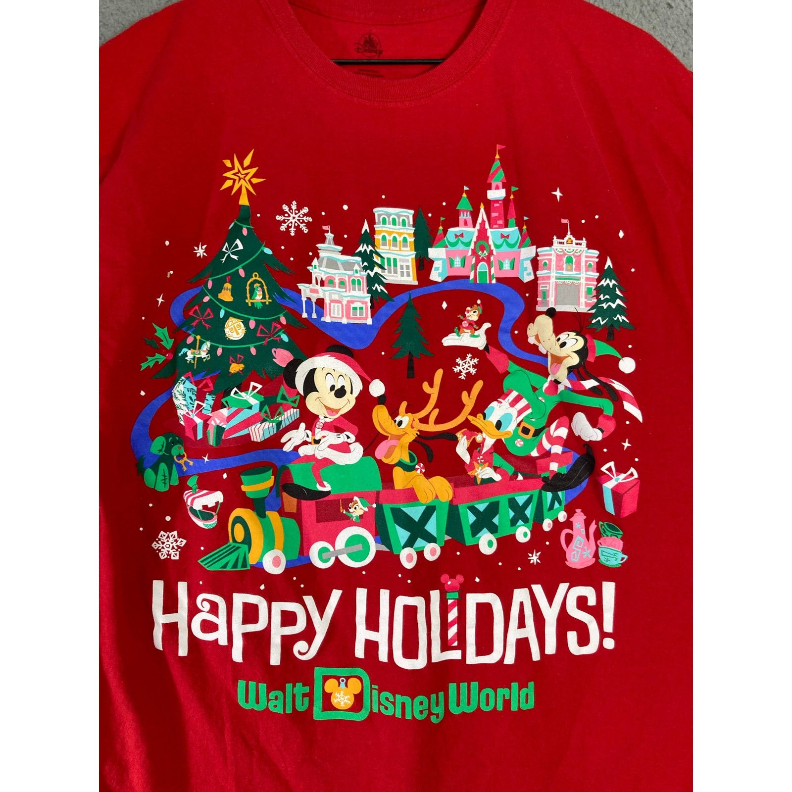 Disney Disney Parks Happy Holidays T-Shirt XL Red Mickey Size US XL / EU 56 / 4 - 4 Thumbnail