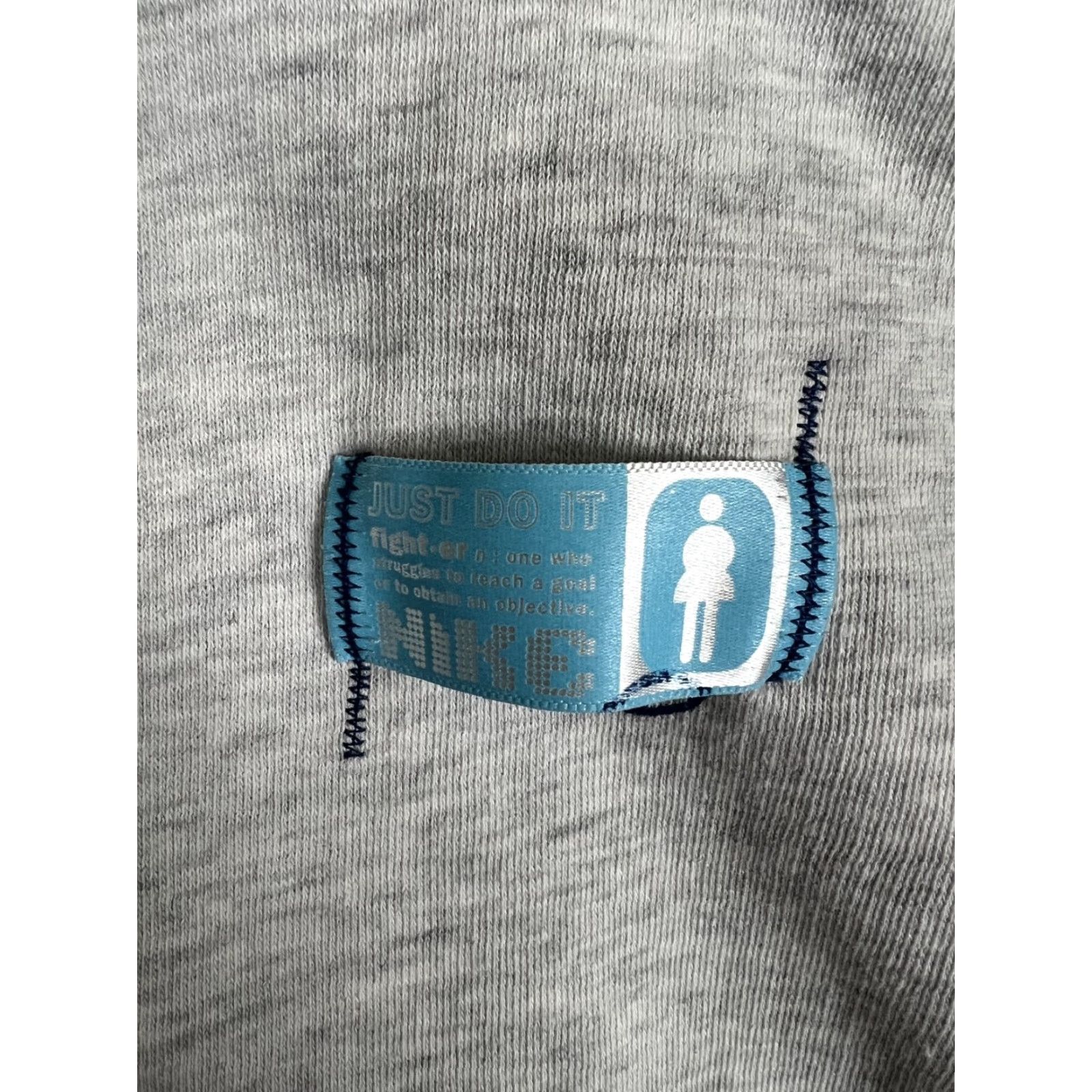 Nike VINTAGE Nike Women's Pullover Hoodie L Gray Fighter 90s Logo Hooded Oversized Regular Winter Spring Fall Gym & Training Women Size L / US 10 / IT 46 - 2 Thumbnail