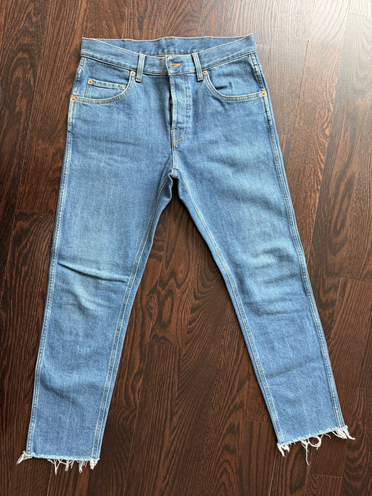 Gucci Gucci - Slim Fit Denim Jeans – Light Wash (Made in Italy) Size US 30 / EU 46 - 2 Thumbnail