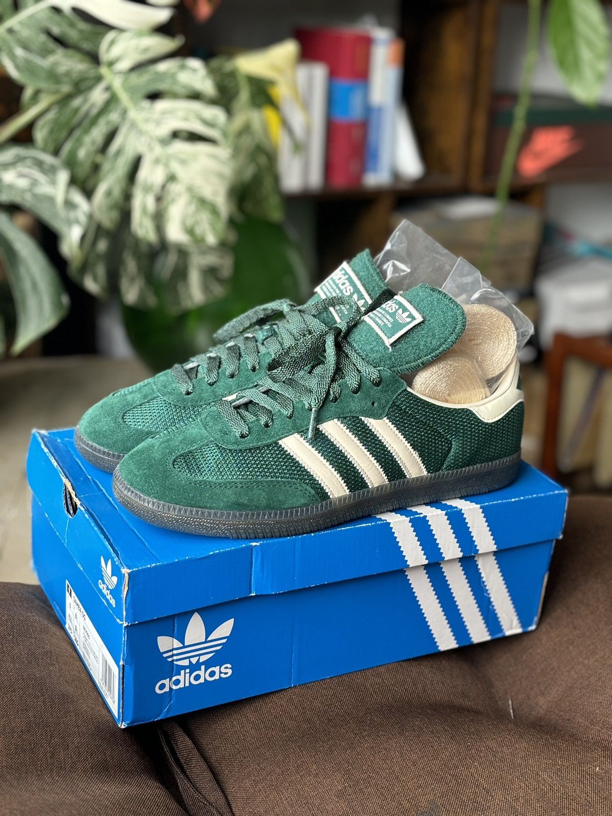 adidas gazelle silver green womens Adidas Samba OG Green (W) – Court Order main image 1