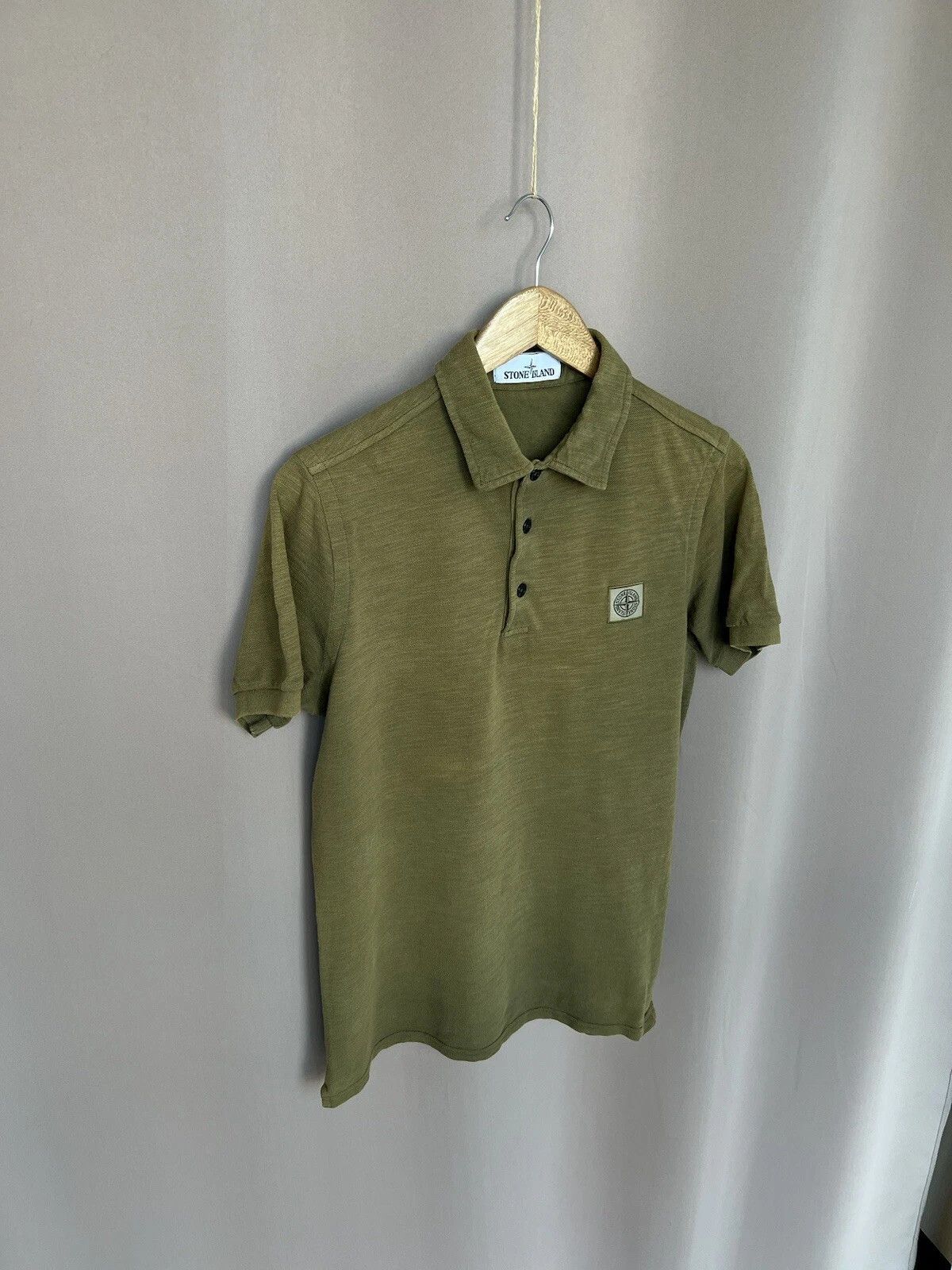 Stone Island Stone Island Patch Program Polo Shirt Mens Size M Khaki Size US M / EU 48-50 / 2 - 5 Thumbnail