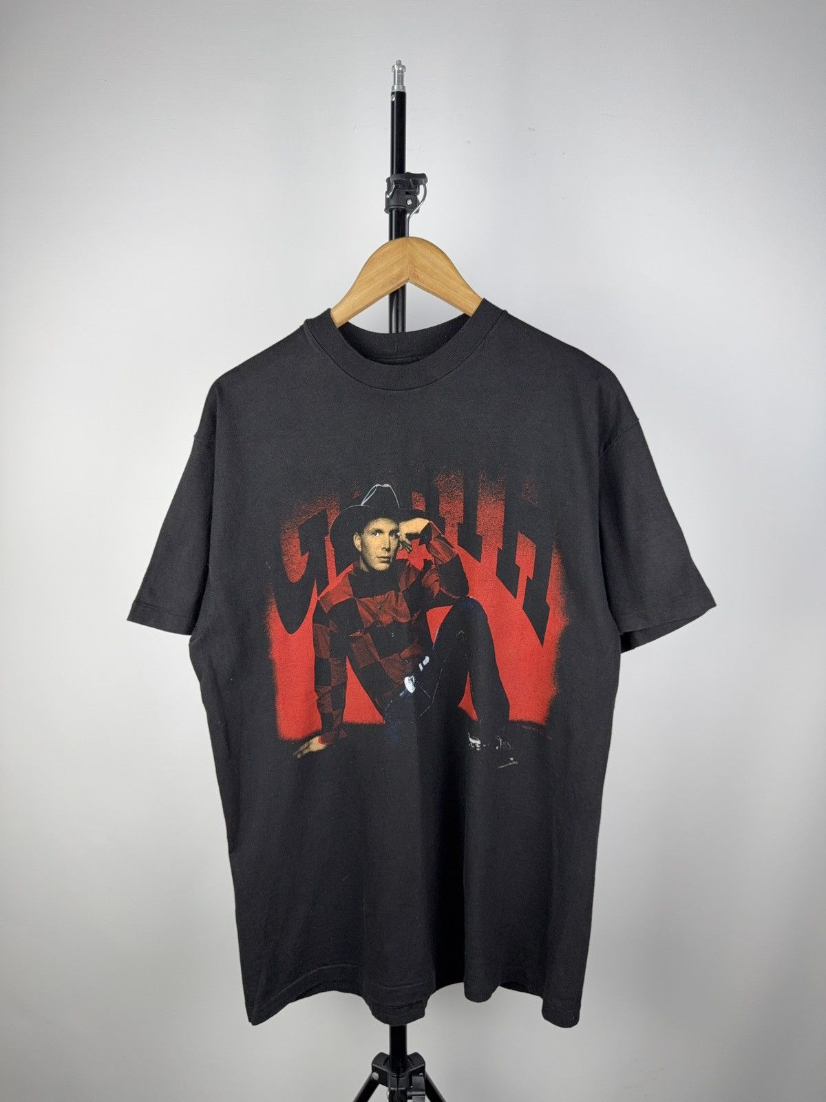 Band Tees VTG 1994 Garth Brooks World Tour T-Shirt Double Sided USA Size US L / EU 52-54 / 3 - 1 Thumbnail