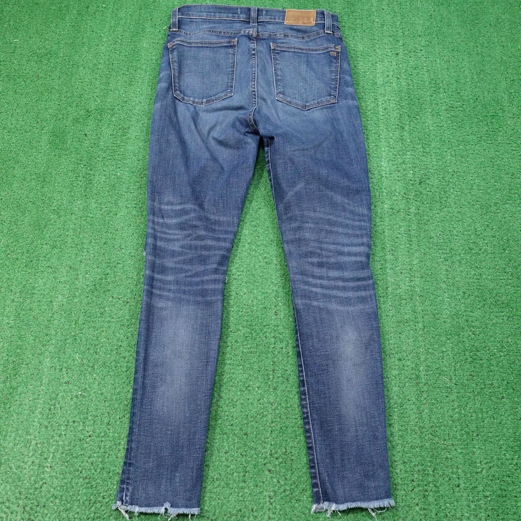 Madewell Madewell Jeans Womens 28 Blue 9" High Rise Skinny Distressed Stretch Raw Hem Size 28" / US 6 / IT 42 - 4 Thumbnail