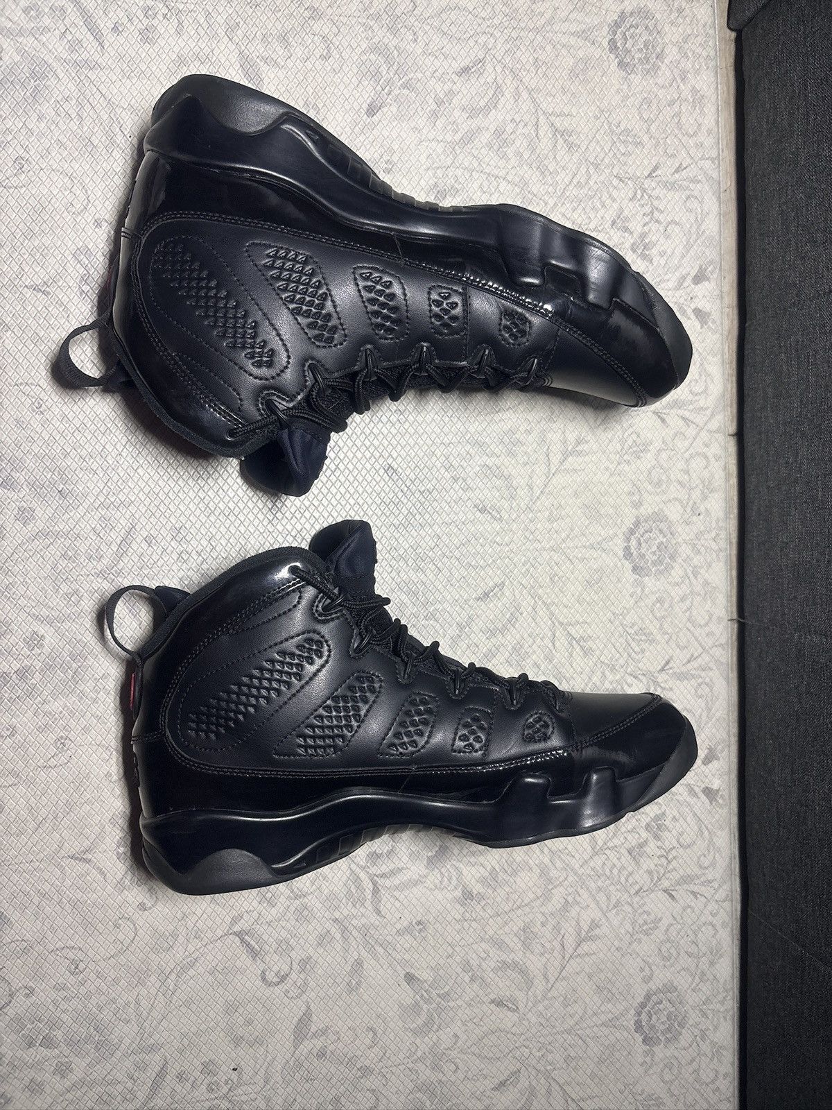 Jordan Brand Jordan 9 Bred Size US 11.5 / EU 44-45 - 3 Thumbnail