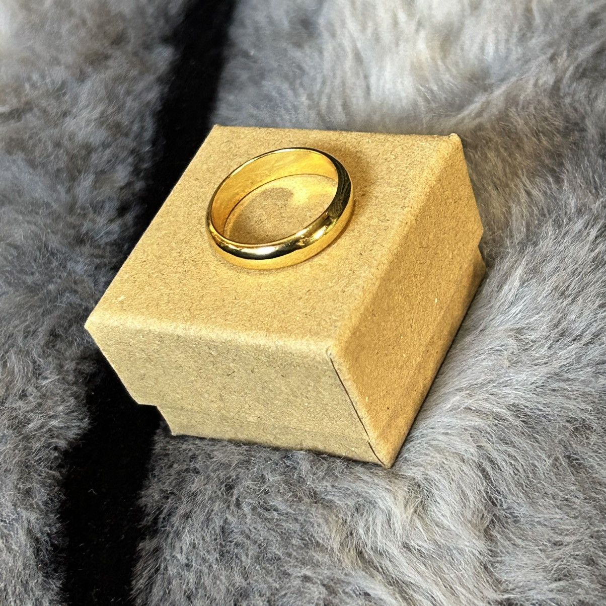 Jewelry Shiny 18kt gold plated 4mm stainless steel comfort ring 8 Size ONE SIZE - 6 Thumbnail