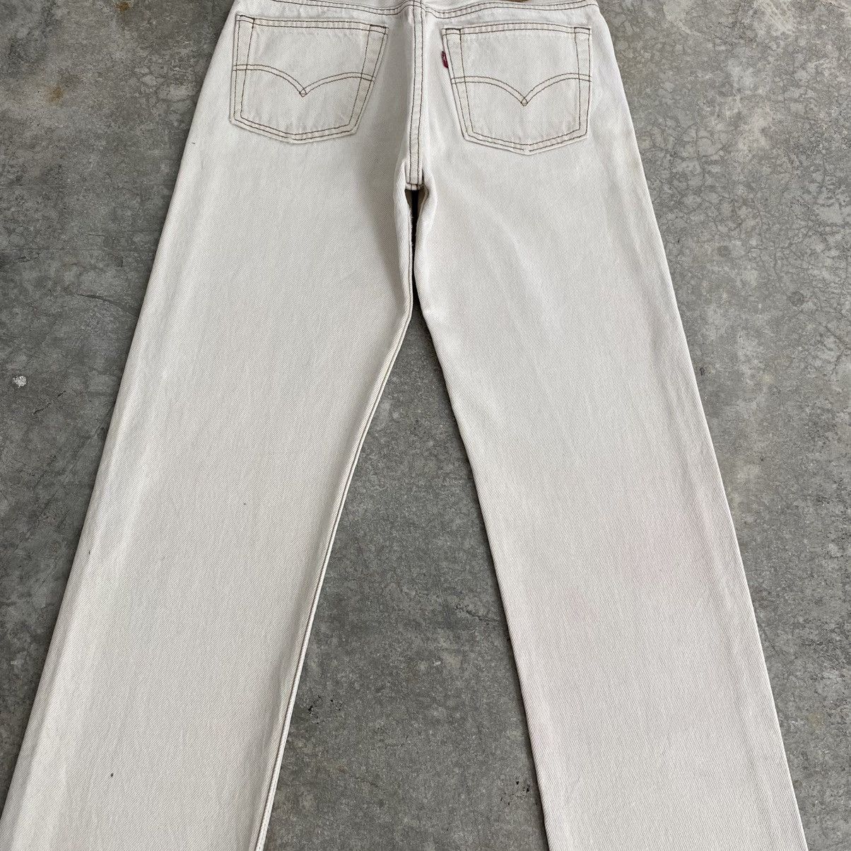 Levi's Size 27x33 Vintage 90’s Levis 501 Off White Denim Jeans Size US 27 - 16 Thumbnail