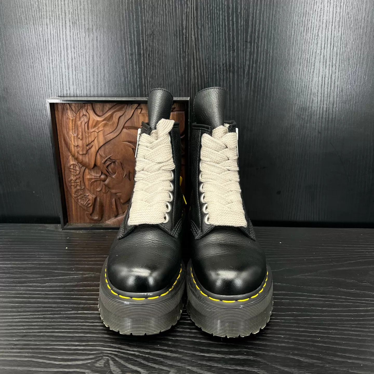 Dr. Martens Dr. Martens 1460 36 Like New With Box Size US 5 / IT 35 - 3 Thumbnail