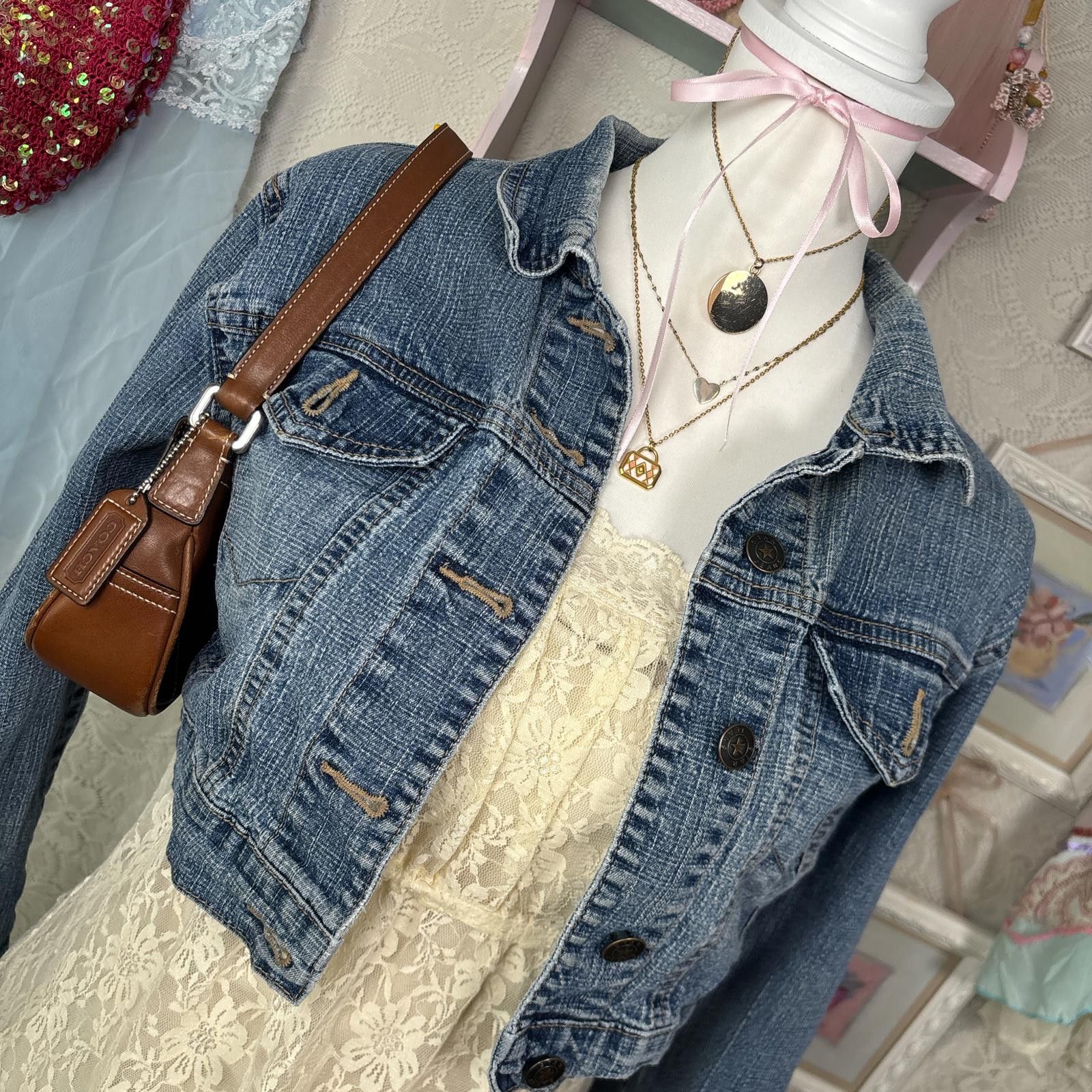 Other y2k distressed cropped light wash denim jacket Size L / US 10 / IT 46 - 3 Thumbnail