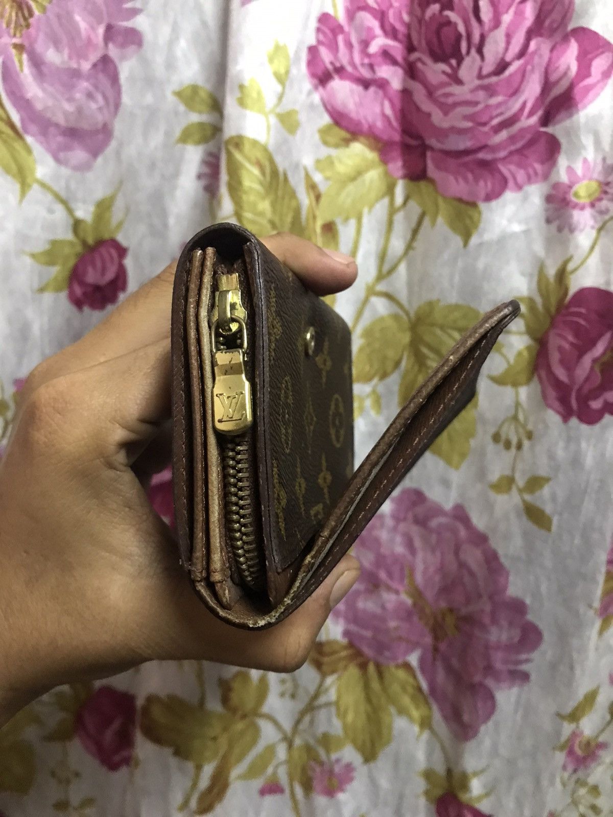 Louis Vuitton × Vintage Authentic Vintage Louis Vuitton Wallet Man Size ONE SIZE - 9 Thumbnail