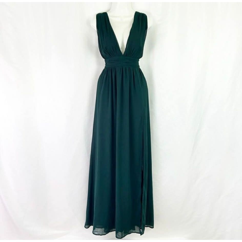 Lulus Lulus Emerald Green Maxi Dress Plunging Neckline size L Size L / US 10 / IT 46 - 2 Thumbnail