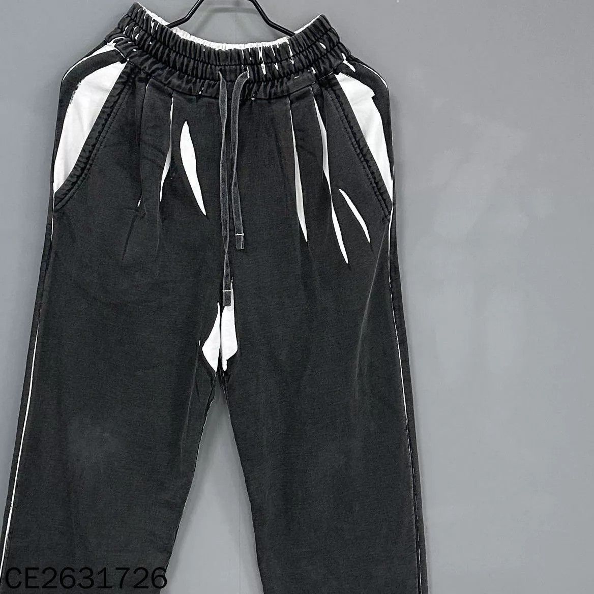 Miu Miu MIUMIU Ink Splatter Logo Casual Pants 36 95 New Size 25" / US 0 / IT 36 - 3 Thumbnail