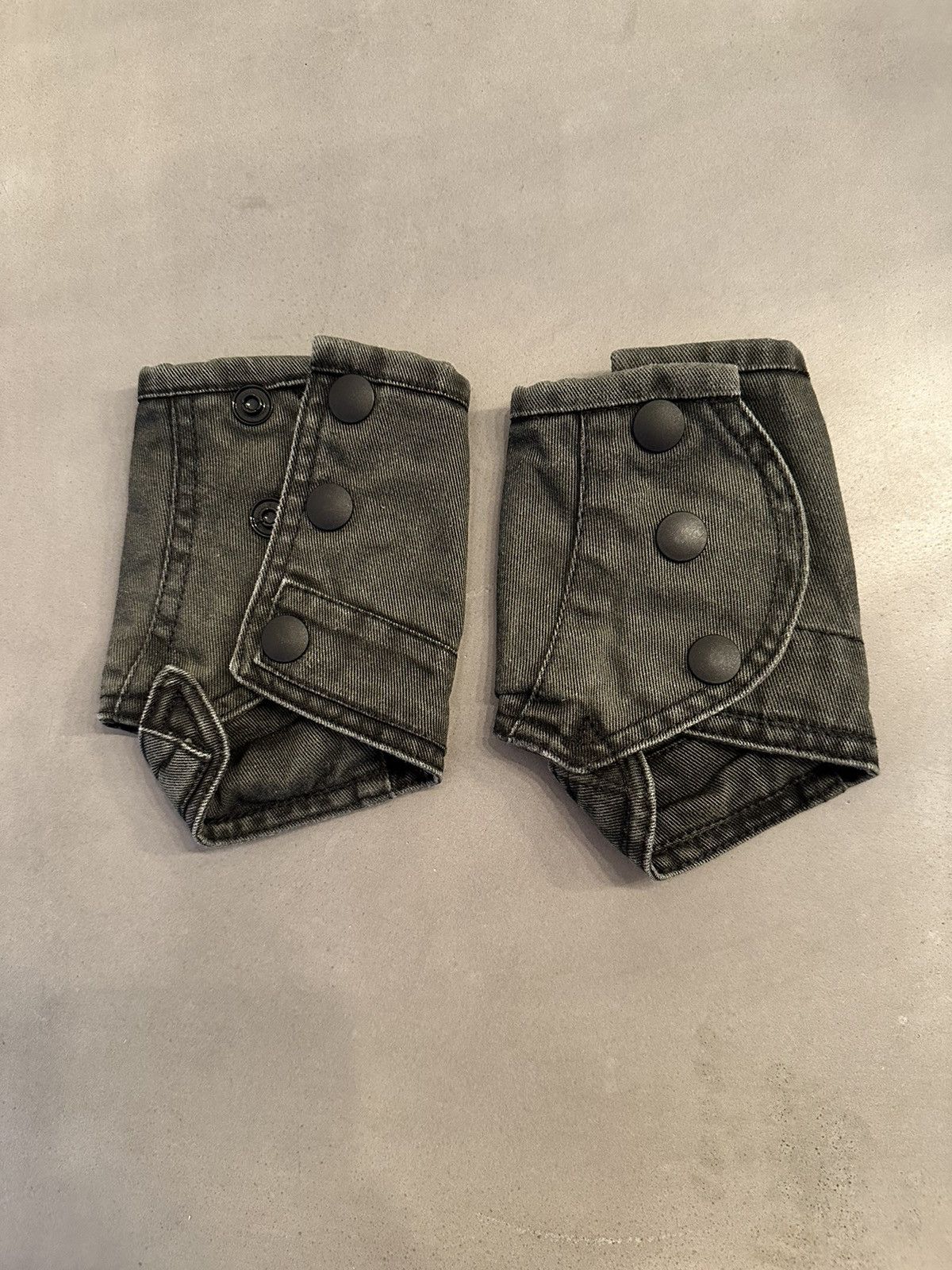 Demobaza Demobaza Gloves Size ONE SIZE - 2 Thumbnail