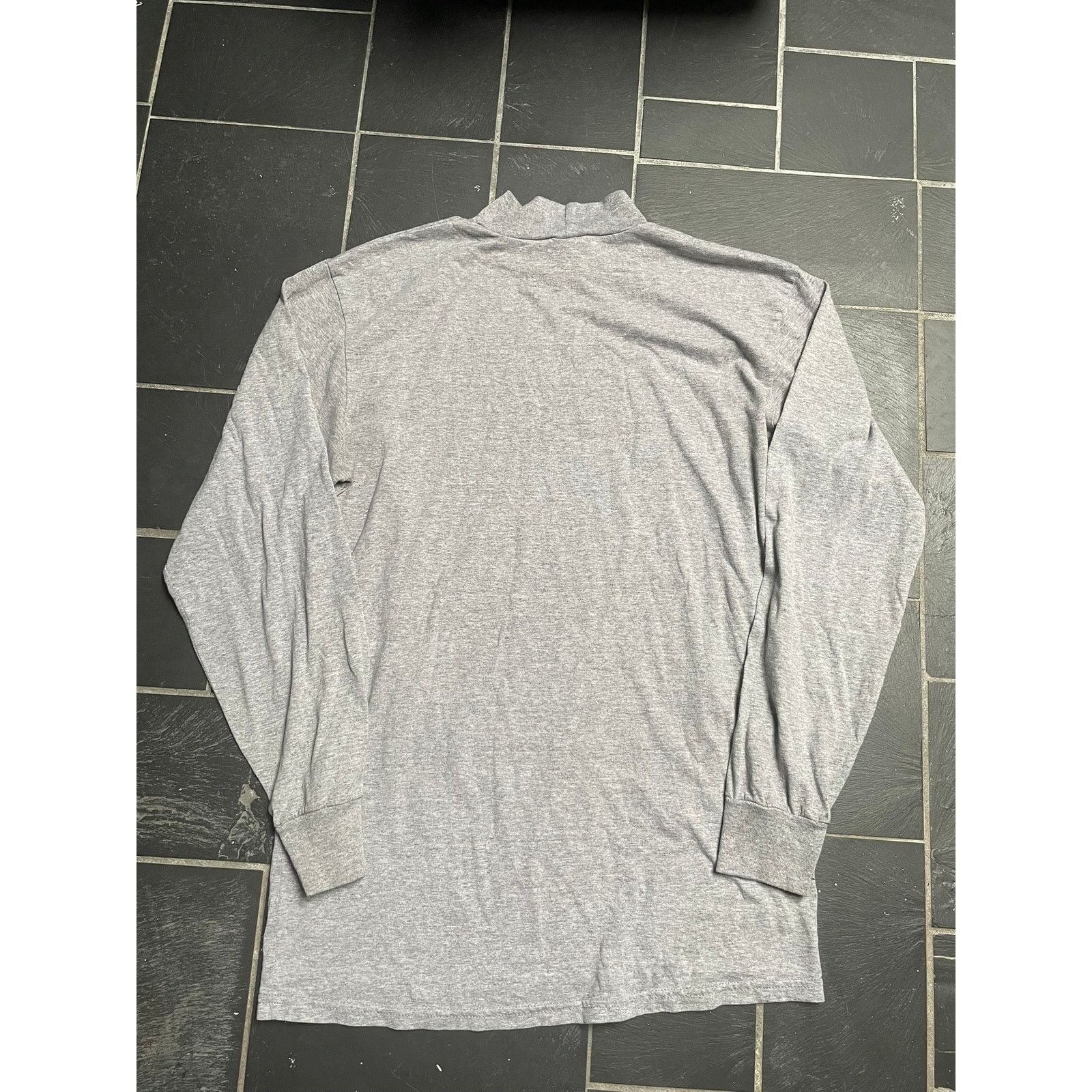 Other Vintage Raiders Grey Long Sleeve Size Large Size US L / EU 52-54 / 3 - 5 Thumbnail