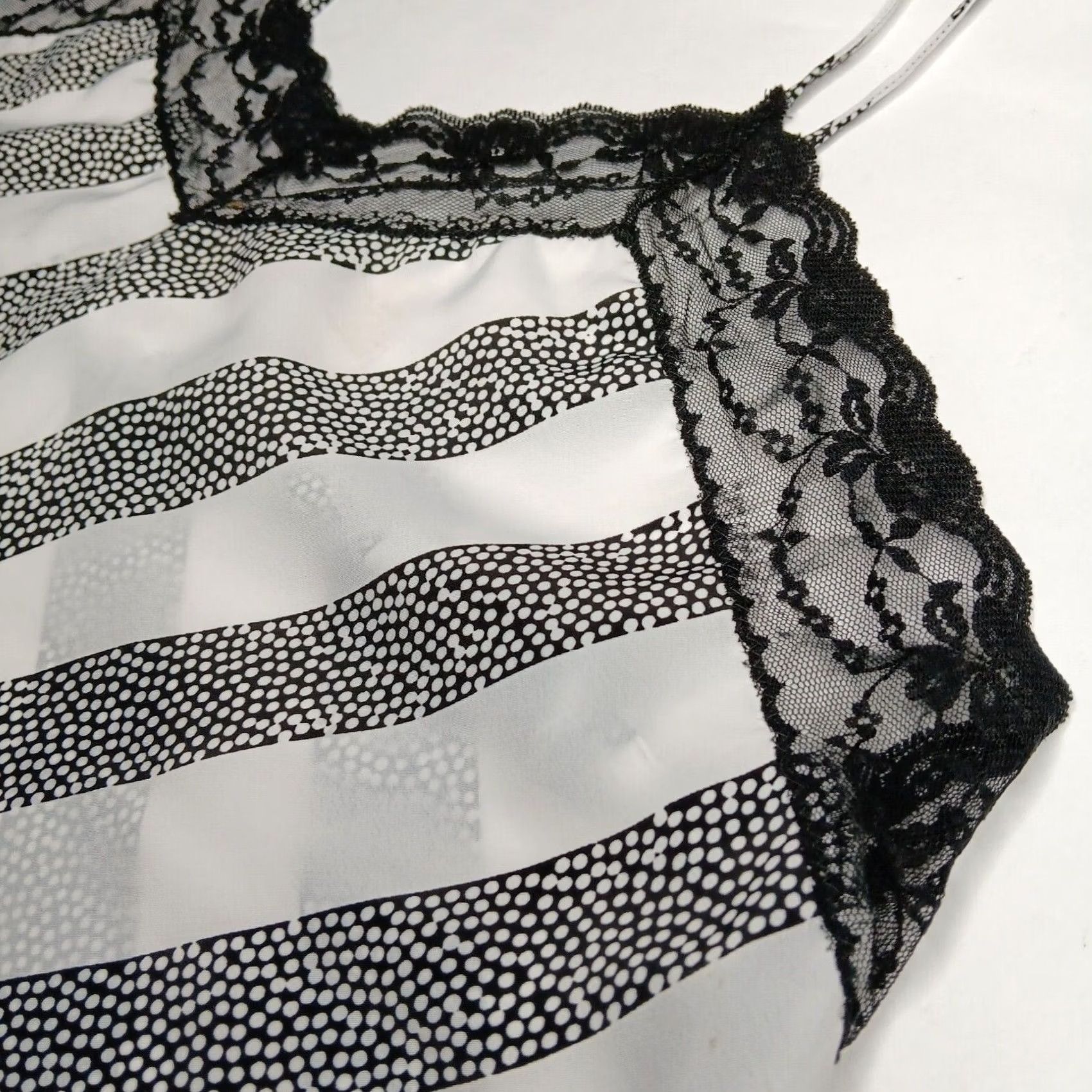 Victoria's Secret VINTAGE Victoria's Secret L Sleep Top Cami Black White Stripe Sexy Lace Gold Tag Size L / US 10 / IT 46 - 5 Thumbnail