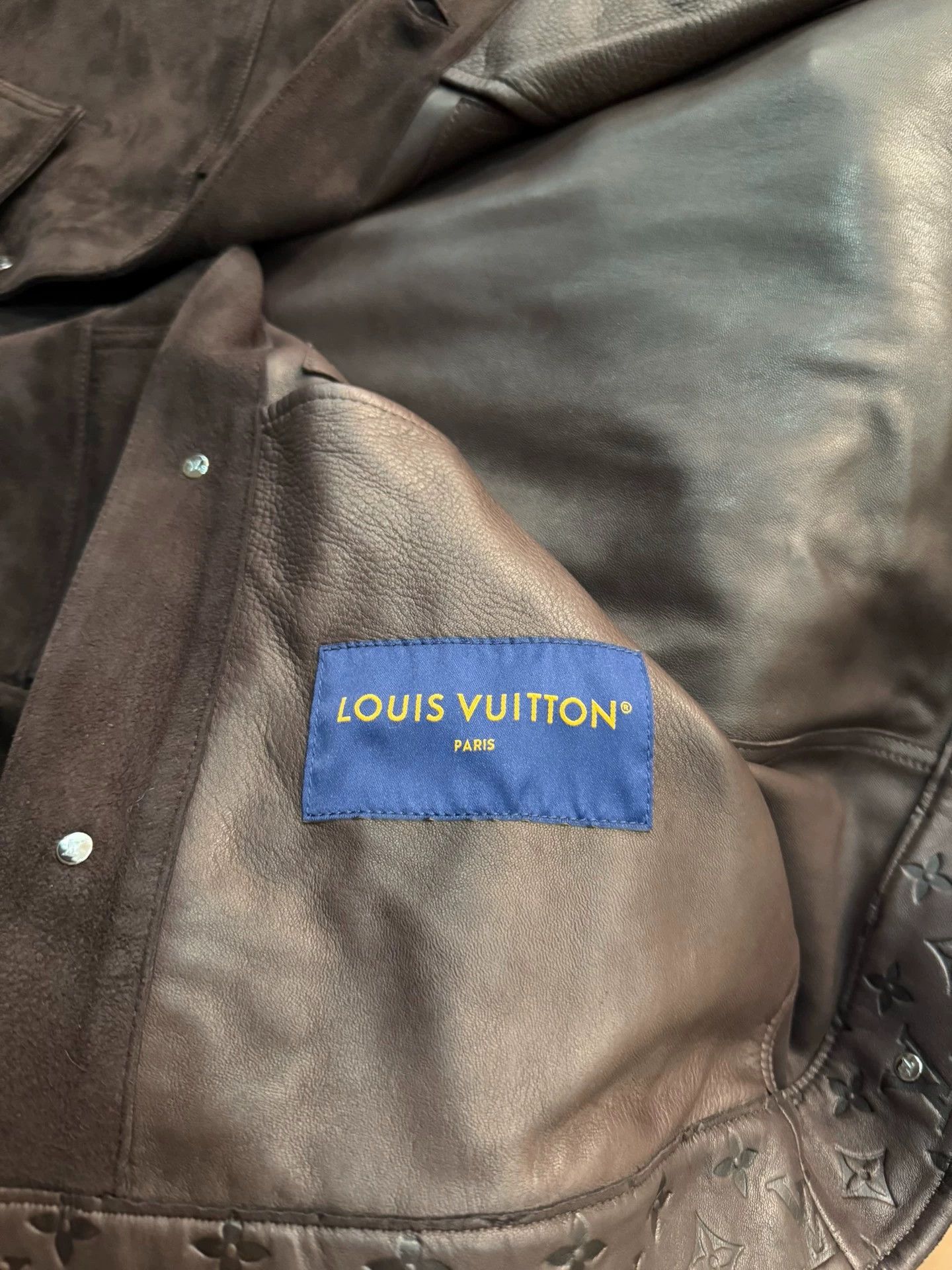 Louis Vuitton LV 2024 Fall Suede Jacket Size 50 New with Dustbag Size US M / EU 48-50 / 2 - 5 Thumbnail