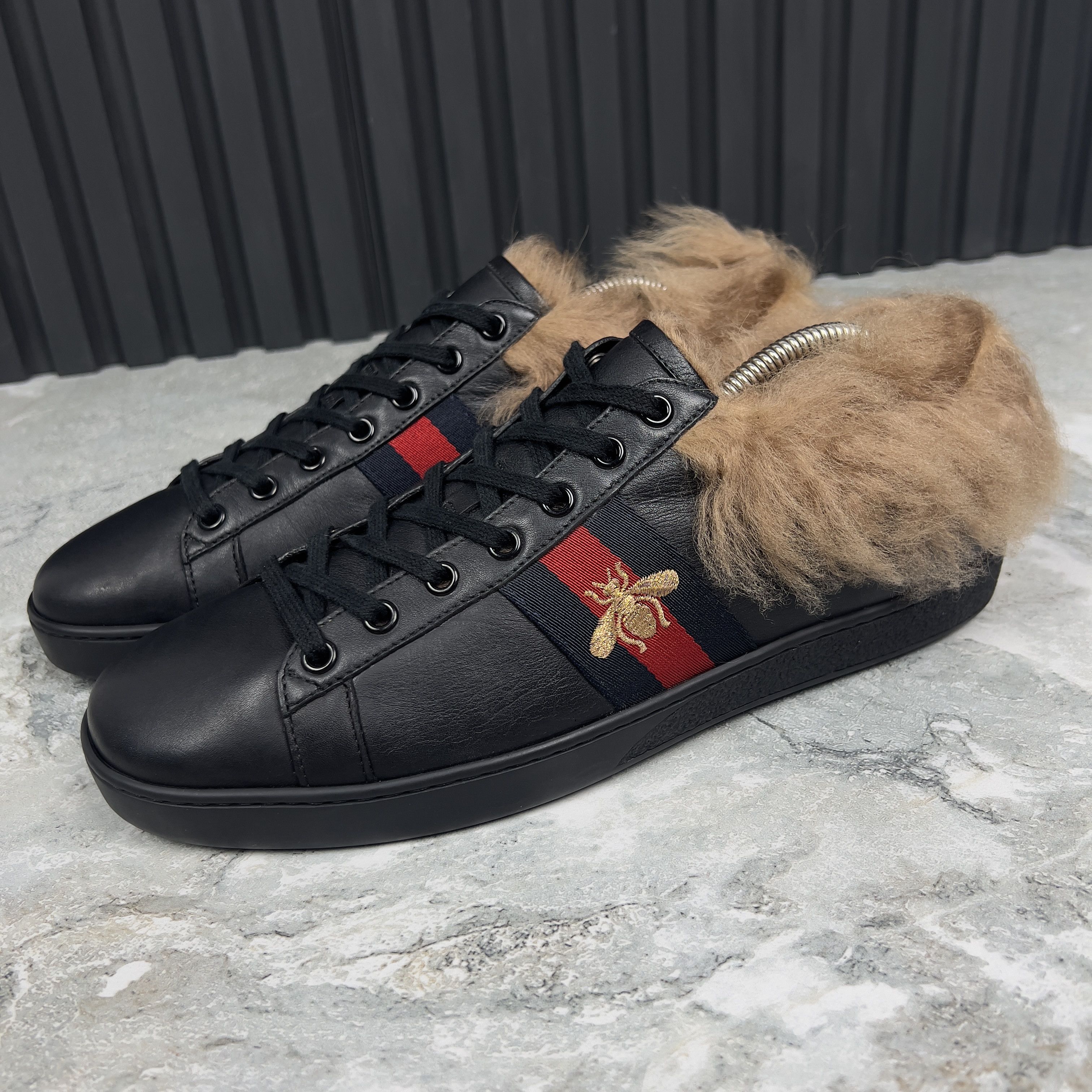 Gucci Ace Web Sneaker Bee Embroidered Fur Leather Size US 10.5 / IT 40.5 - 3 Thumbnail