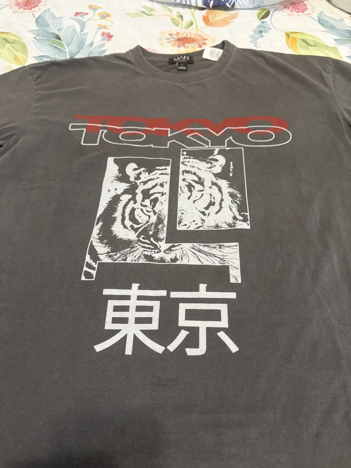 Boohoo Boohoo TOKYO TEE Size US M / EU 48-50 / 2 - 2 Thumbnail