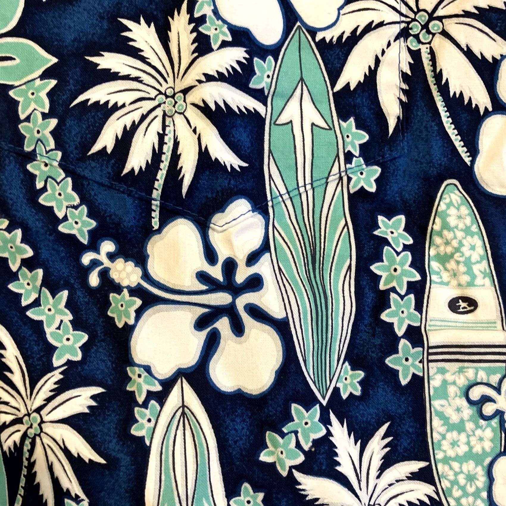 Vintage Jade Fashions - Hawaiian Shirt - Blue White Green Surf Floral - XL - Short Sleeve - Button-Up - Men - Floral Short Sleeve Shirt Size US XL / EU 56 / 4 - 2 Thumbnail