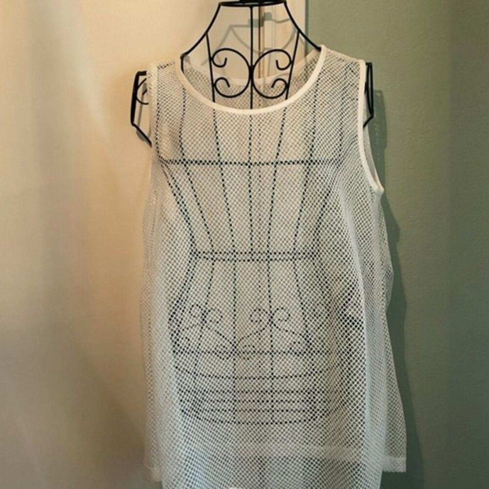 Dolce & Gabbana Dolce and Gabbana White Mesh Tank Top size 8 Size M / US 6-8 / IT 42-44 - 6 Thumbnail