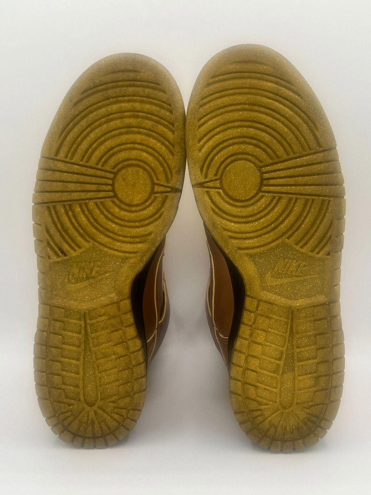 Nike Nike Men's Dunk Olympic 2004 308348-771 Metallic USED Size US 9 / EU 42 - 4 Thumbnail