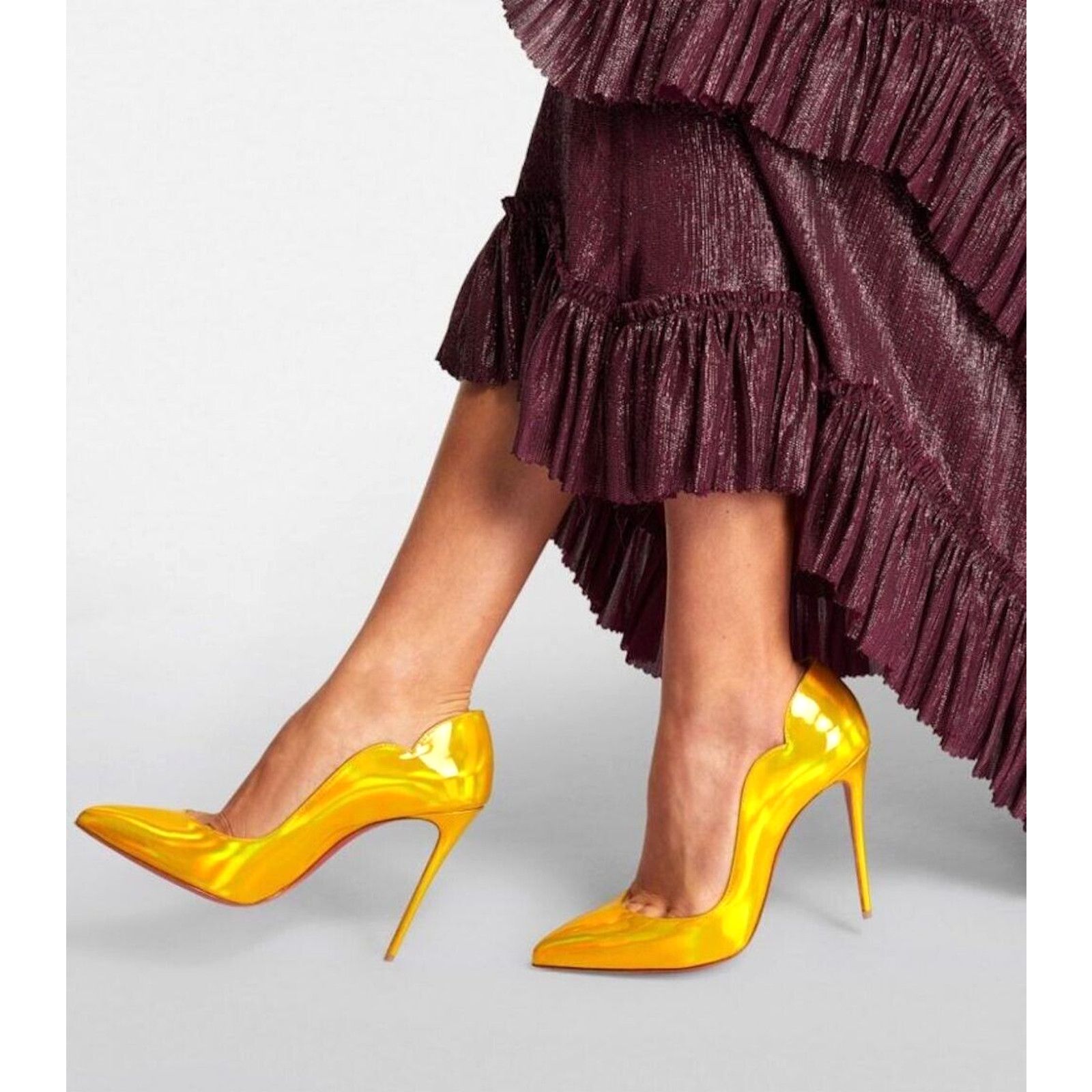 Christian Louboutin Christian Louboutin Hot Chick 100 Patent Yellow Pumps 36 Size US 6 / IT 36 - 10 Thumbnail
