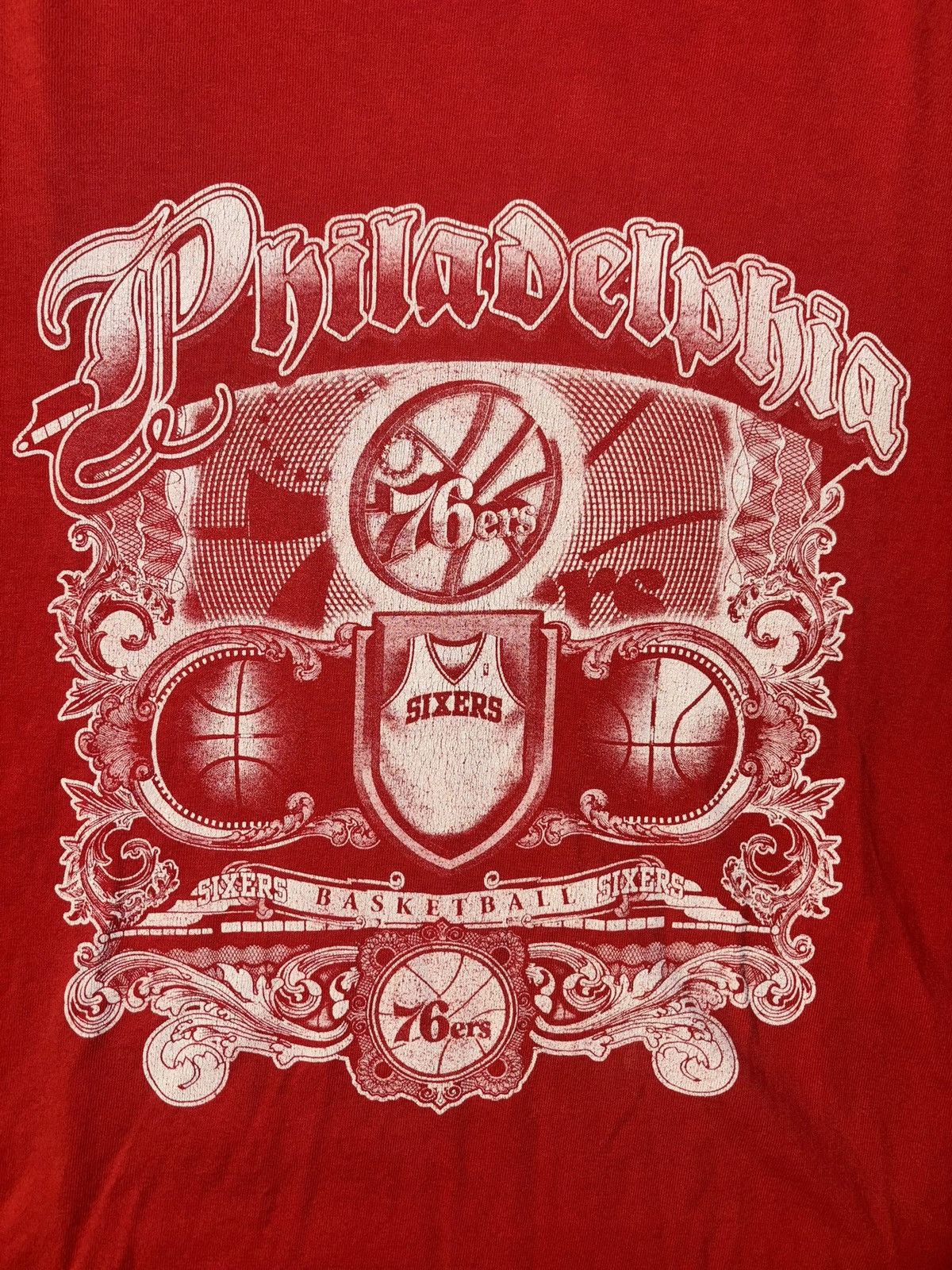 NBA Vtg Philadelphia 76ers NBA Exclusive Collection Y2K Tshirt Size US XL / EU 56 / 4 - 2 Thumbnail