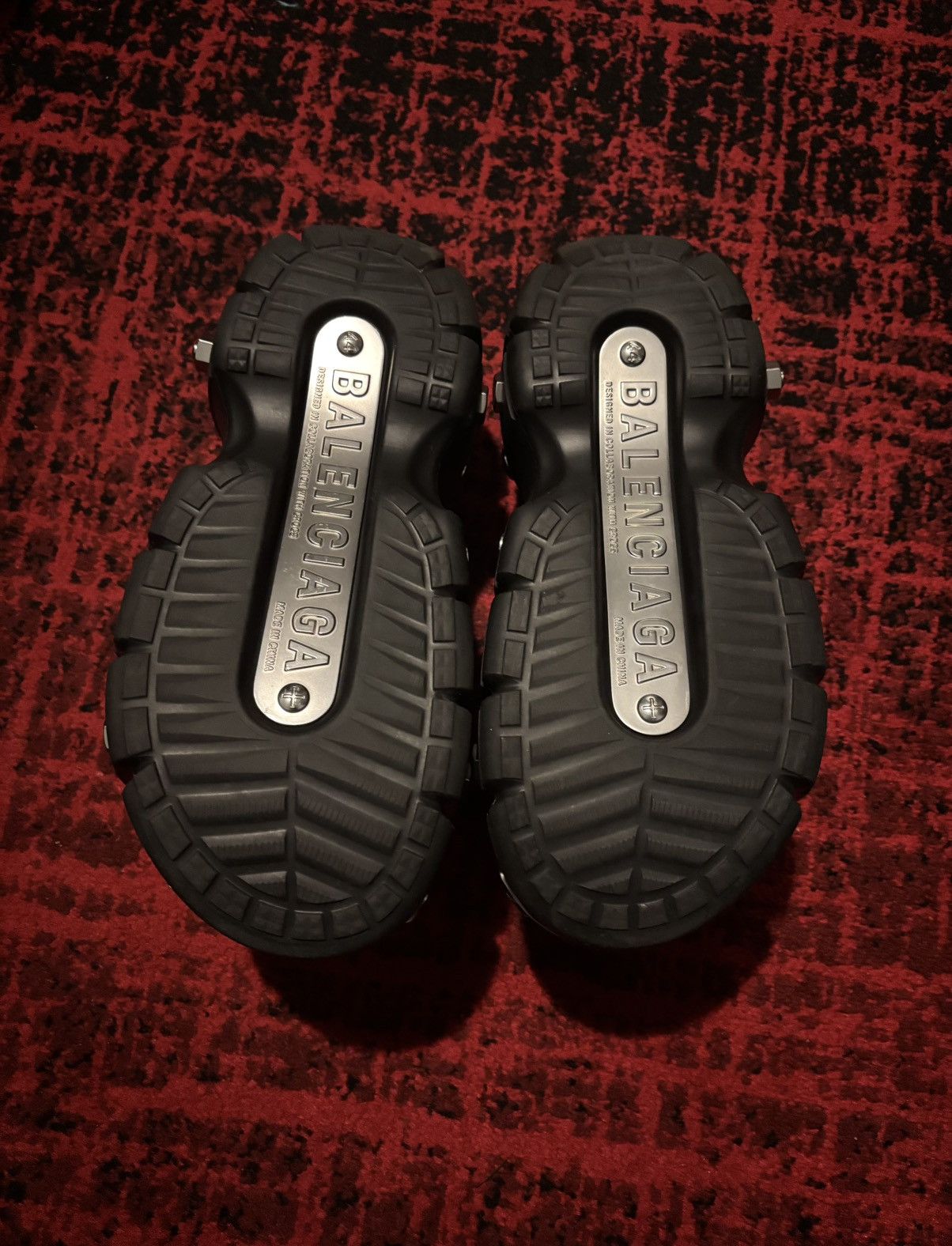Balenciaga × Crocs Balenciaga Hardcrocs Size US 11 / EU 44 - 4 Thumbnail