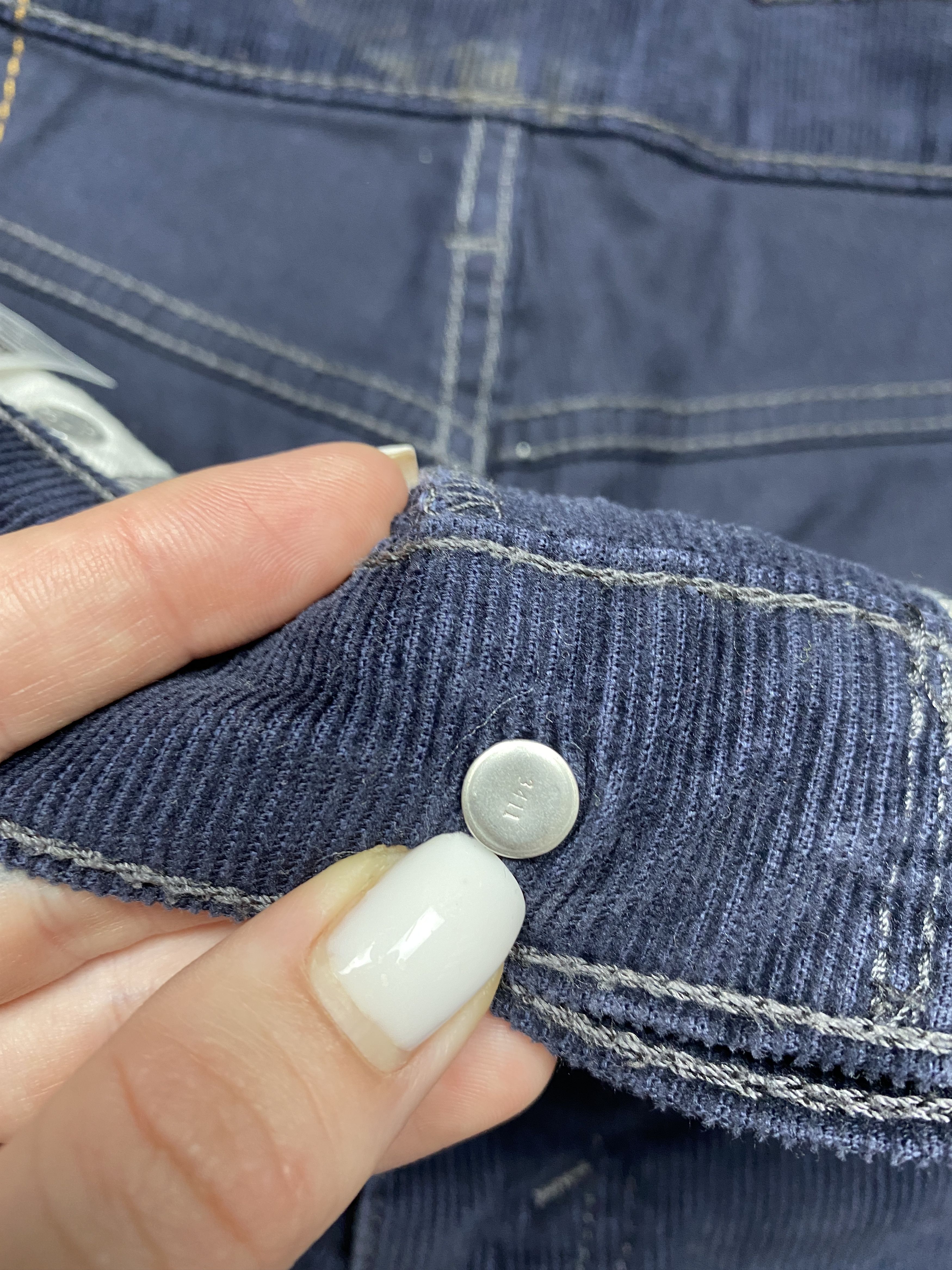 Levi's × Levi's Vintage Clothing Levis 514 Vintage Mens Corduroy Denim Pants Jeans Size US 32 / EU 48 - 9 Thumbnail
