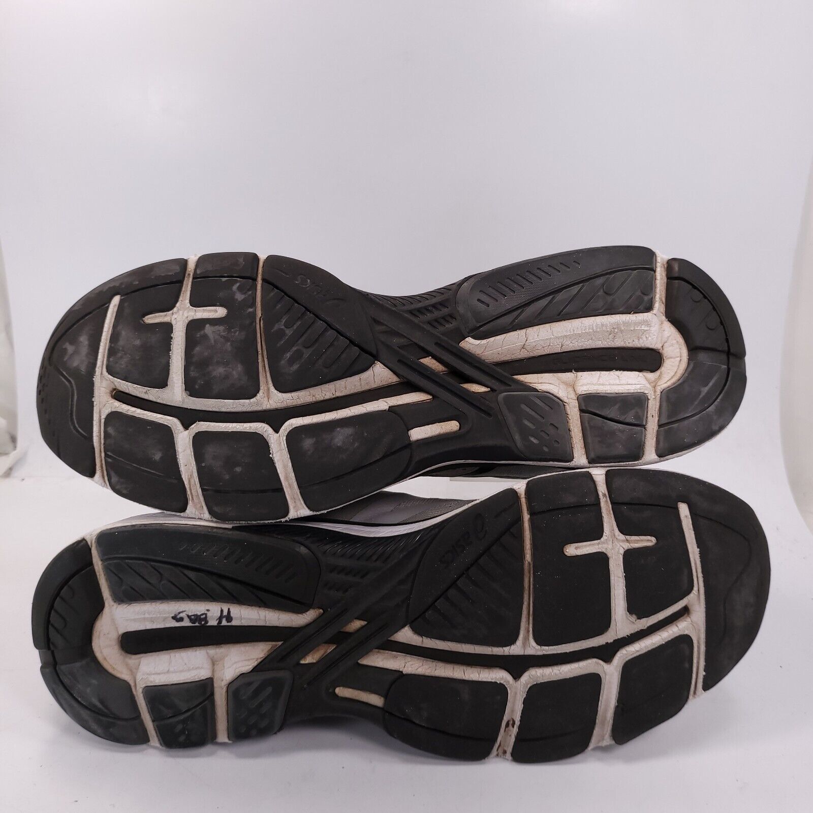 Asics Asics GT-2000 7 Athletic Shoes Mens Size 10 1011A158 Gray Size US 10 / EU 43 - 7 Thumbnail