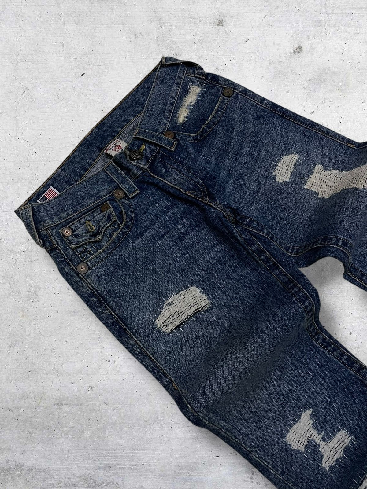 True Religion VINTAGE TRUE RELIGION DESIGNER RIPPED FAMOUS FLARED DENIM Size US 31 - 7 Thumbnail