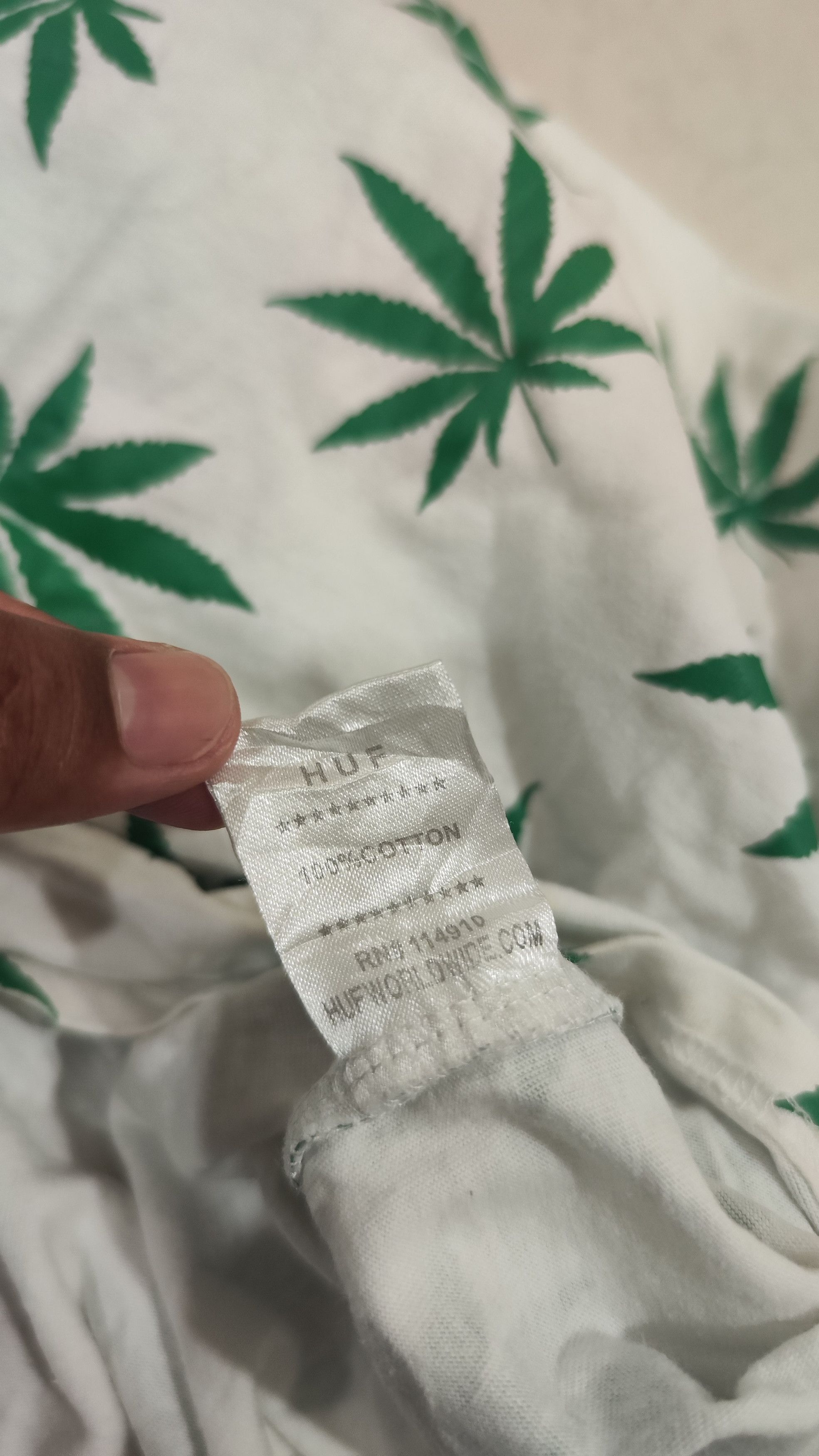 Designer × Huf HUF MARIJUANA IMITATION FULLPRINT Size US S / EU 44-46 / 1 - 5 Thumbnail