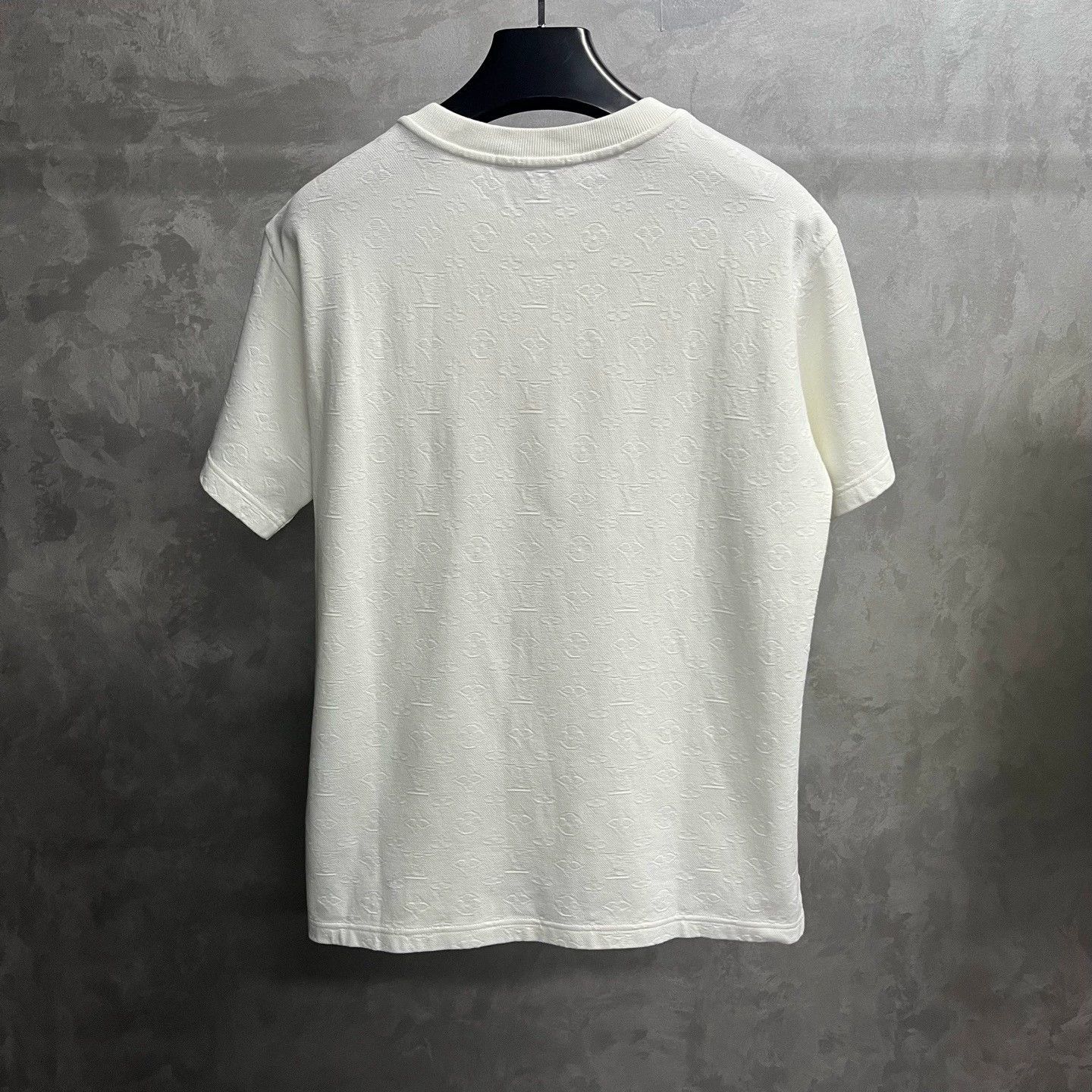Louis Vuitton louis vuitton white short sleeve t-shirt Size US M / EU 48-50 / 2 - 5 Thumbnail