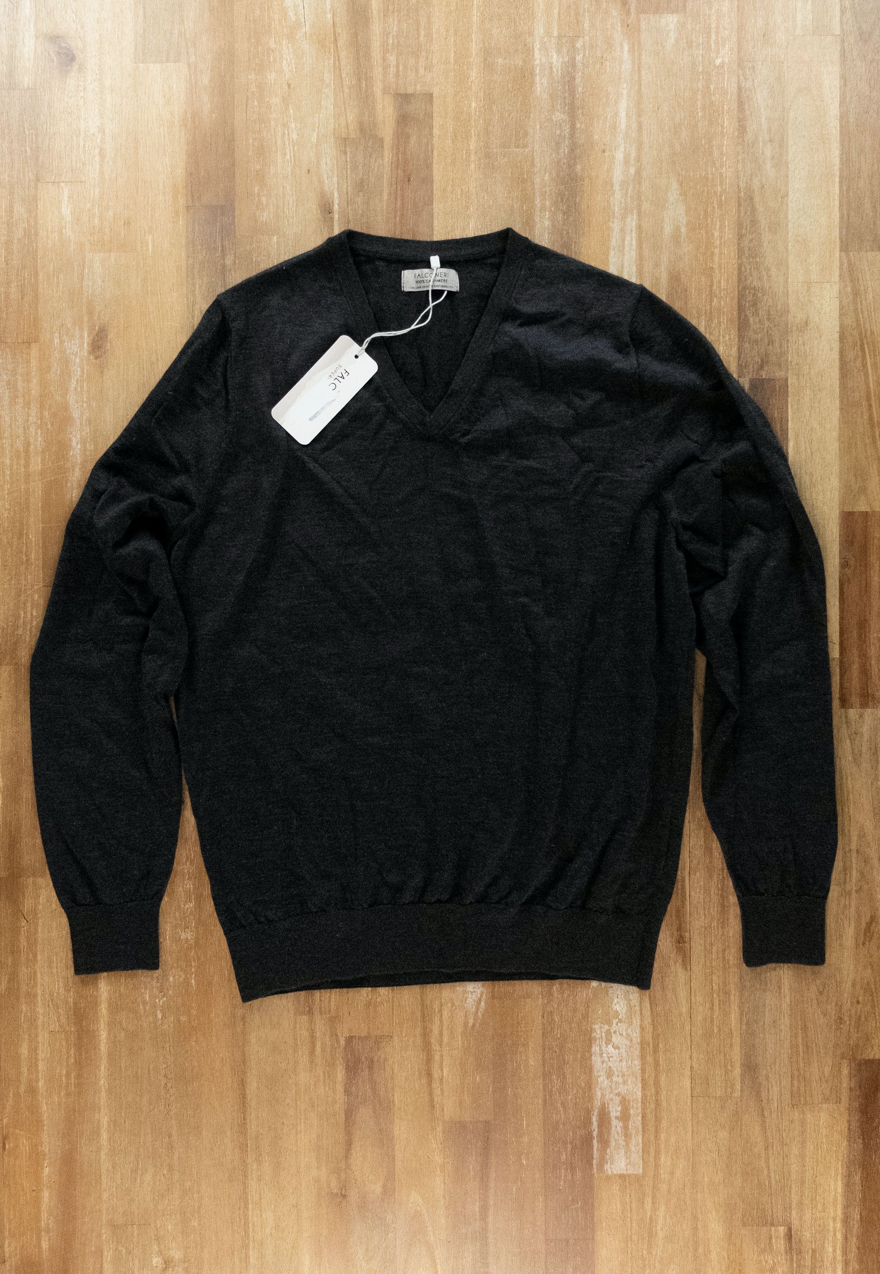 Other FALCONERI dark gray cashmere v-neck sweater Large Size US L / EU 52-54 / 3 - 1 Thumbnail