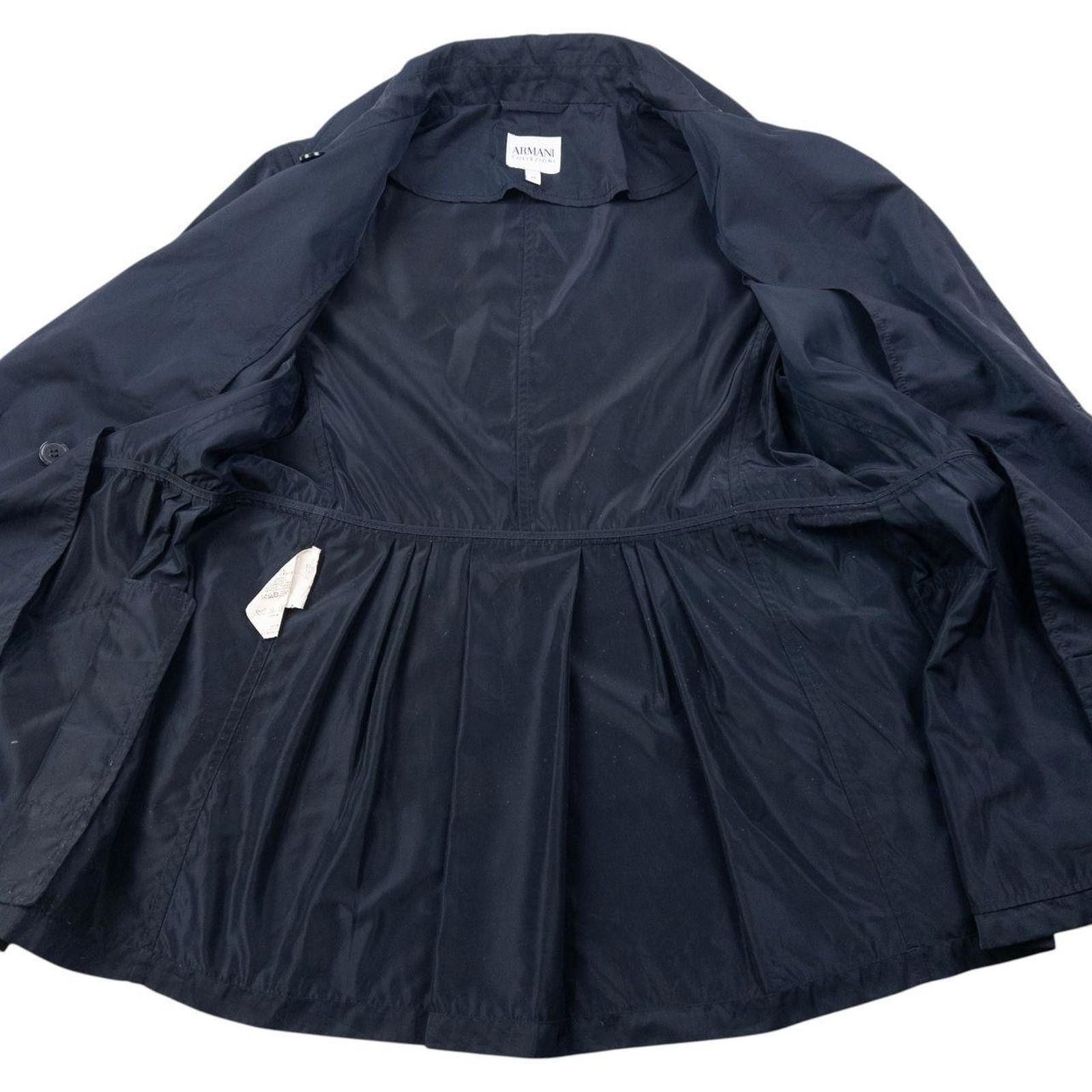 Armani Vintage Armani Collezioni Lightweight Waterproof Jacket M Size US M / EU 48-50 / 2 - 4 Thumbnail