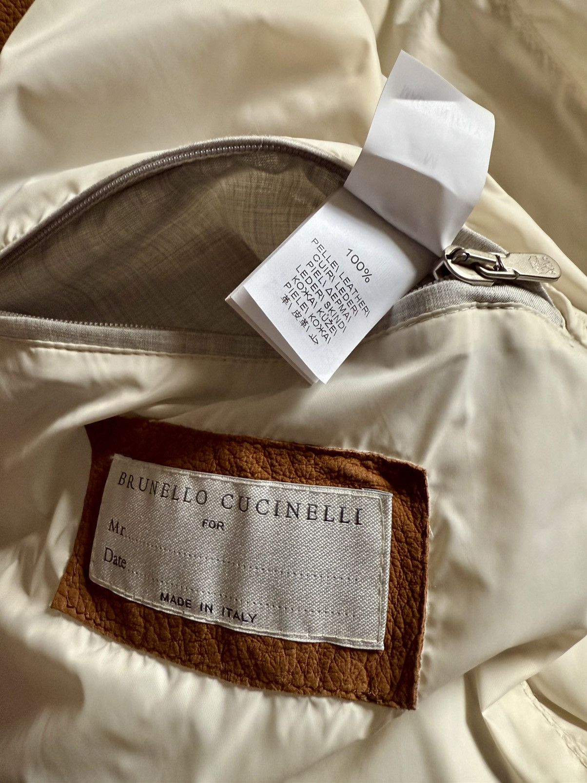 Brunello Cucinelli Suede vest with goose down padding Size US M / EU 48-50 / 2 - 8 Thumbnail