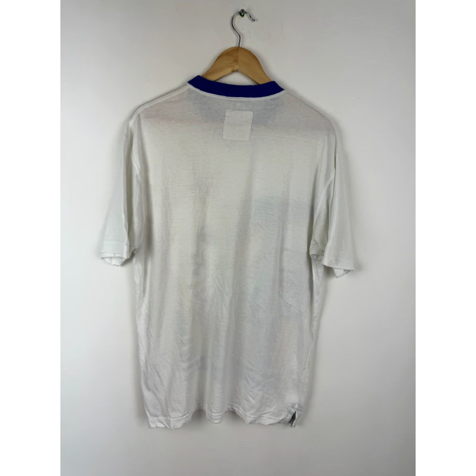 Vintage Iceberg T-Shirt Ice Vintage 1980s XL White Men's Graphic Tee Graphic Print Cotton Italy Long Sleeve Size US XL / EU 56 / 4 - 2 Thumbnail