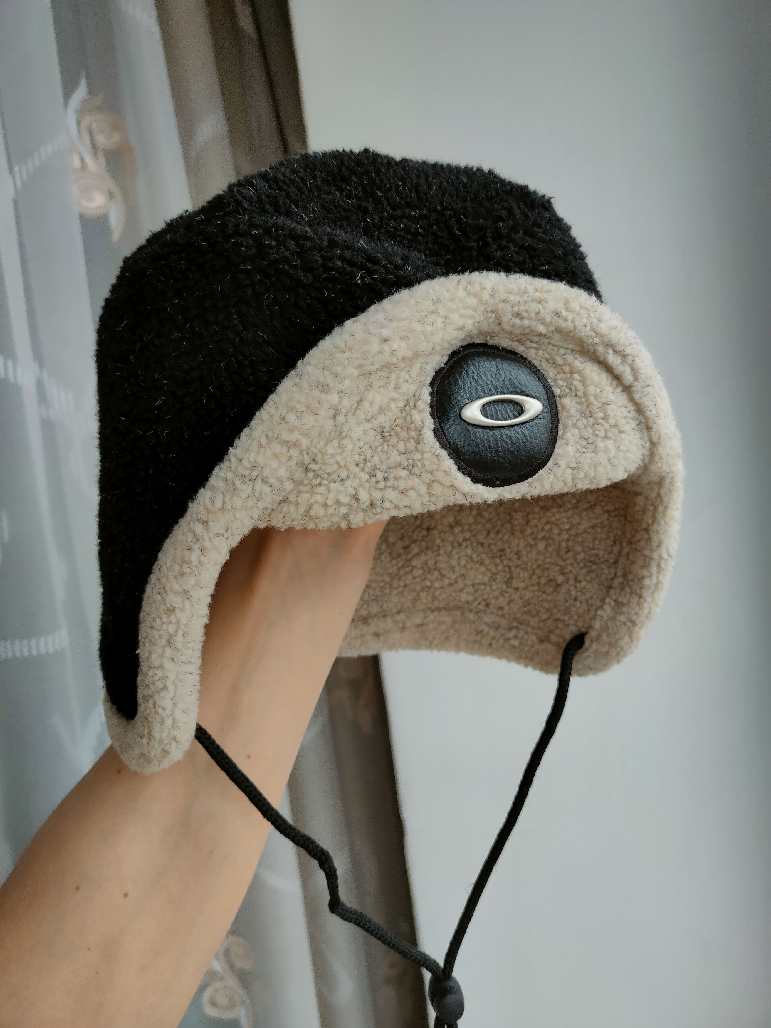 image of Archival Clothing x Oakley Vintage Y2K Oakley Trapper Hat Hunter Hat Ushanka Oakley, Men's
