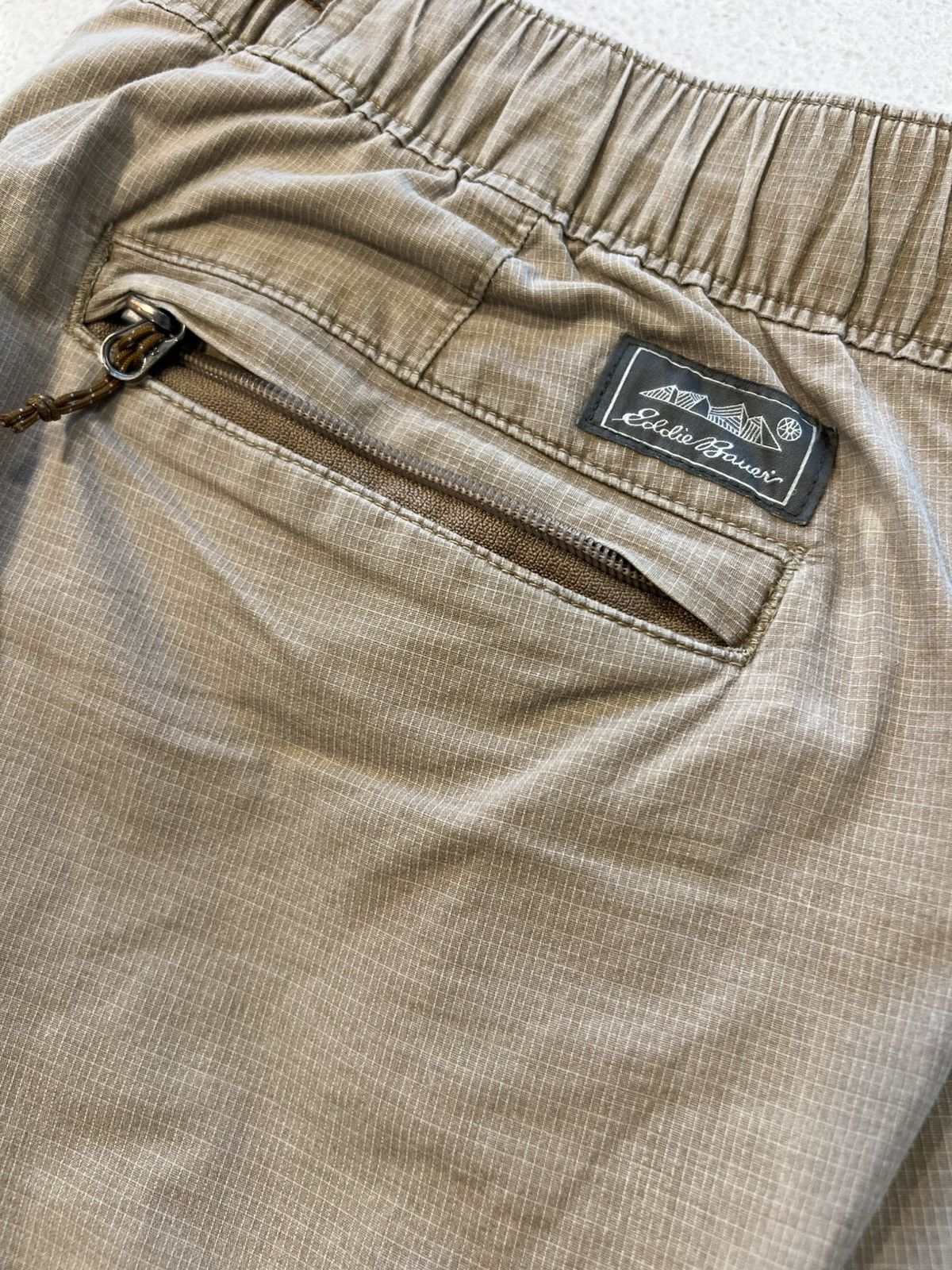 Eddie Bauer Eddie Bauer Ripstop Cargo Pants Size US 34 / EU 50 - 1 Thumbnail