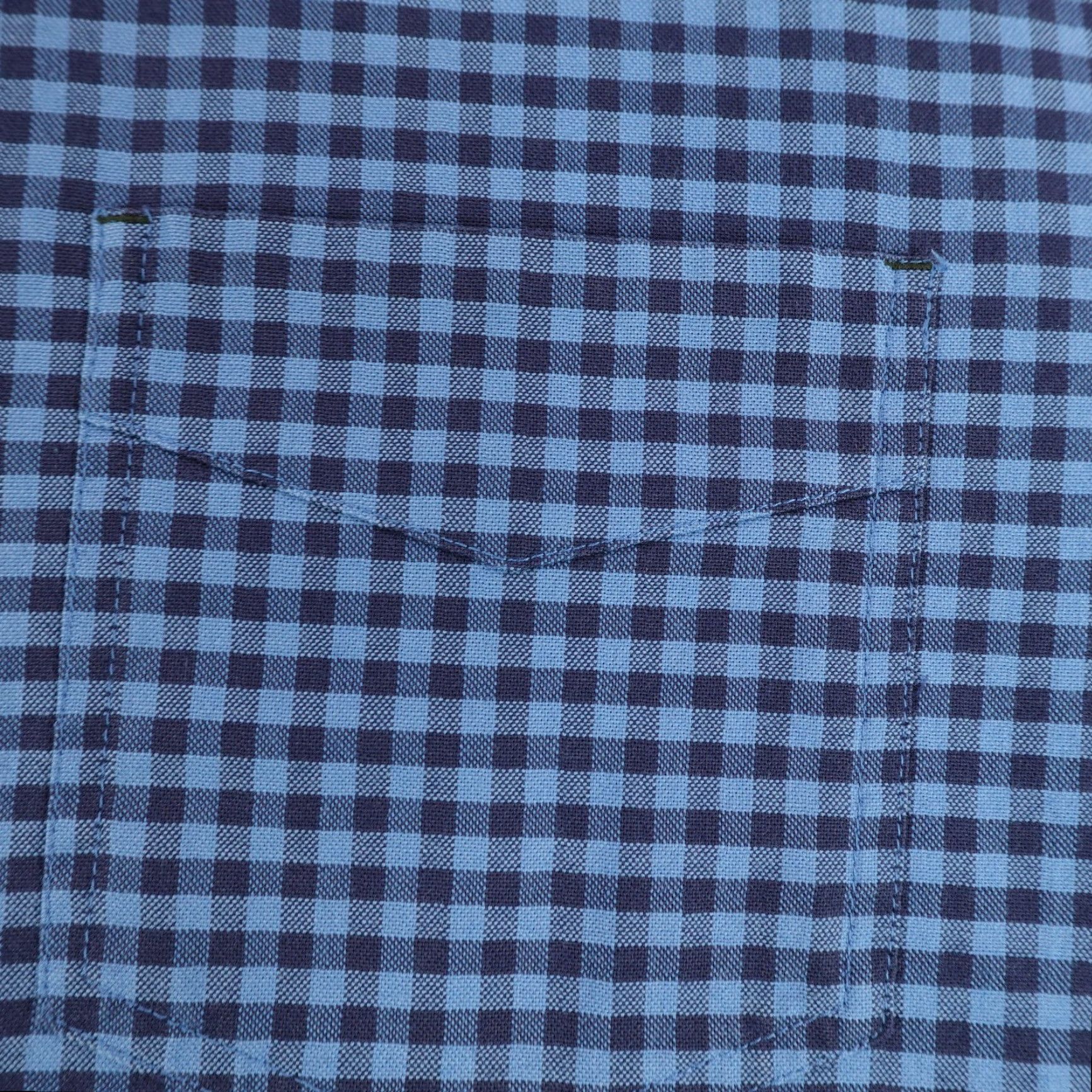 Vintage VINTAGE LL Bean Shirt Men Large Blue Gingham Plaid Slightly Fitted Performance Button Up Size US L / EU 52-54 / 3 - 4 Thumbnail
