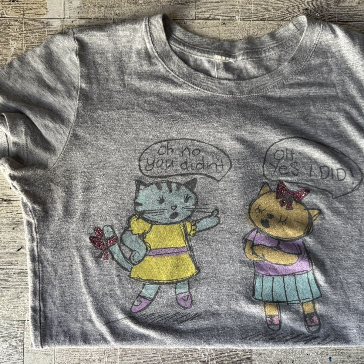 Vintage Retro, Y2K, Sassy Kitty Cat, Fitted Tee Size M / US 6-8 / IT 42-44 - 3 Thumbnail