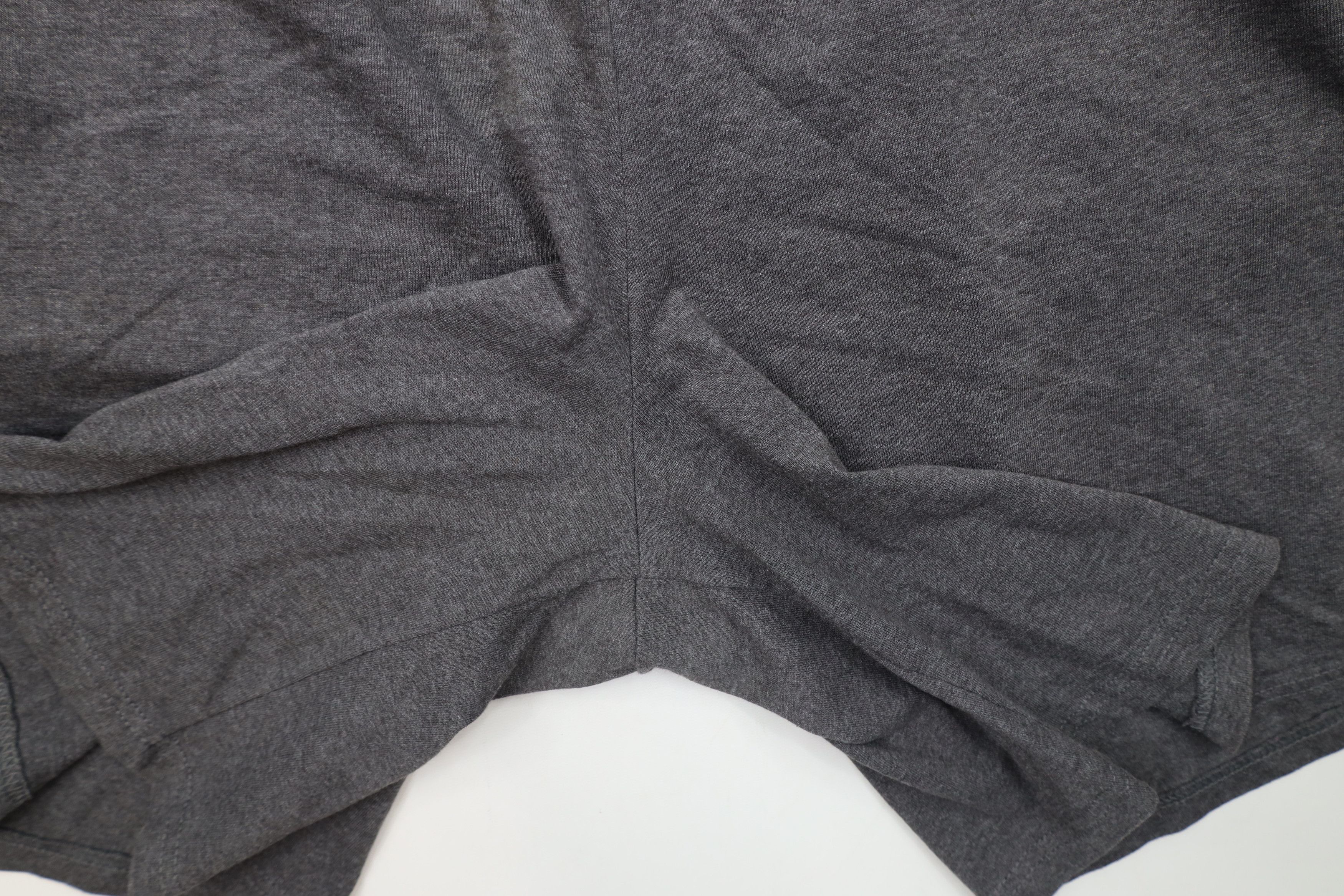 Champion × Vintage Vintage Champion Classic Logo Above Knee Shorts Heather Gray Size US 36 / EU 52 - 6 Thumbnail