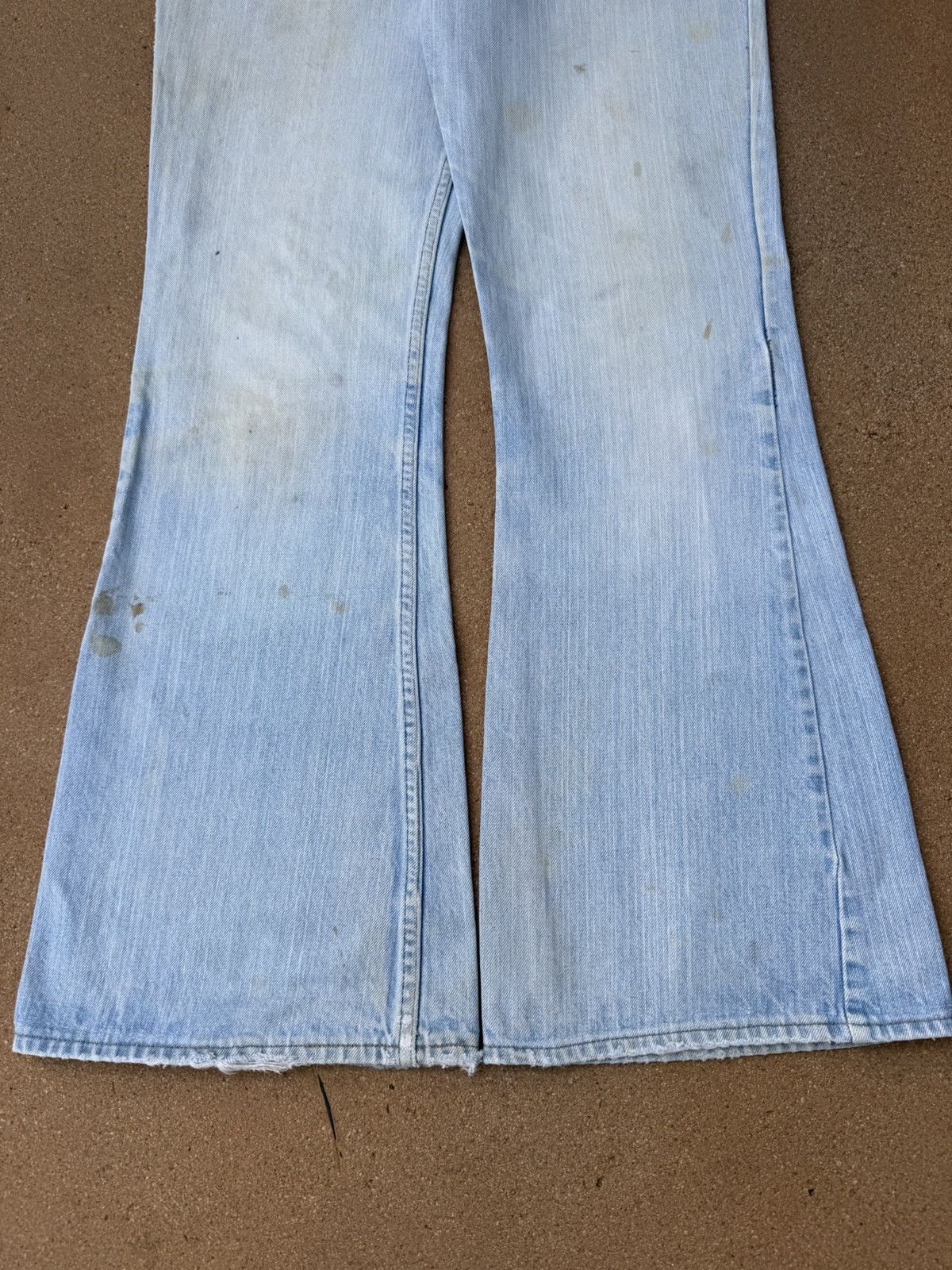 Levi's Vtg 70’s Levi’s 663 Orange Tab Bellbottom Flare Jeans 32x32 Size US 32 / EU 48 - 3 Thumbnail