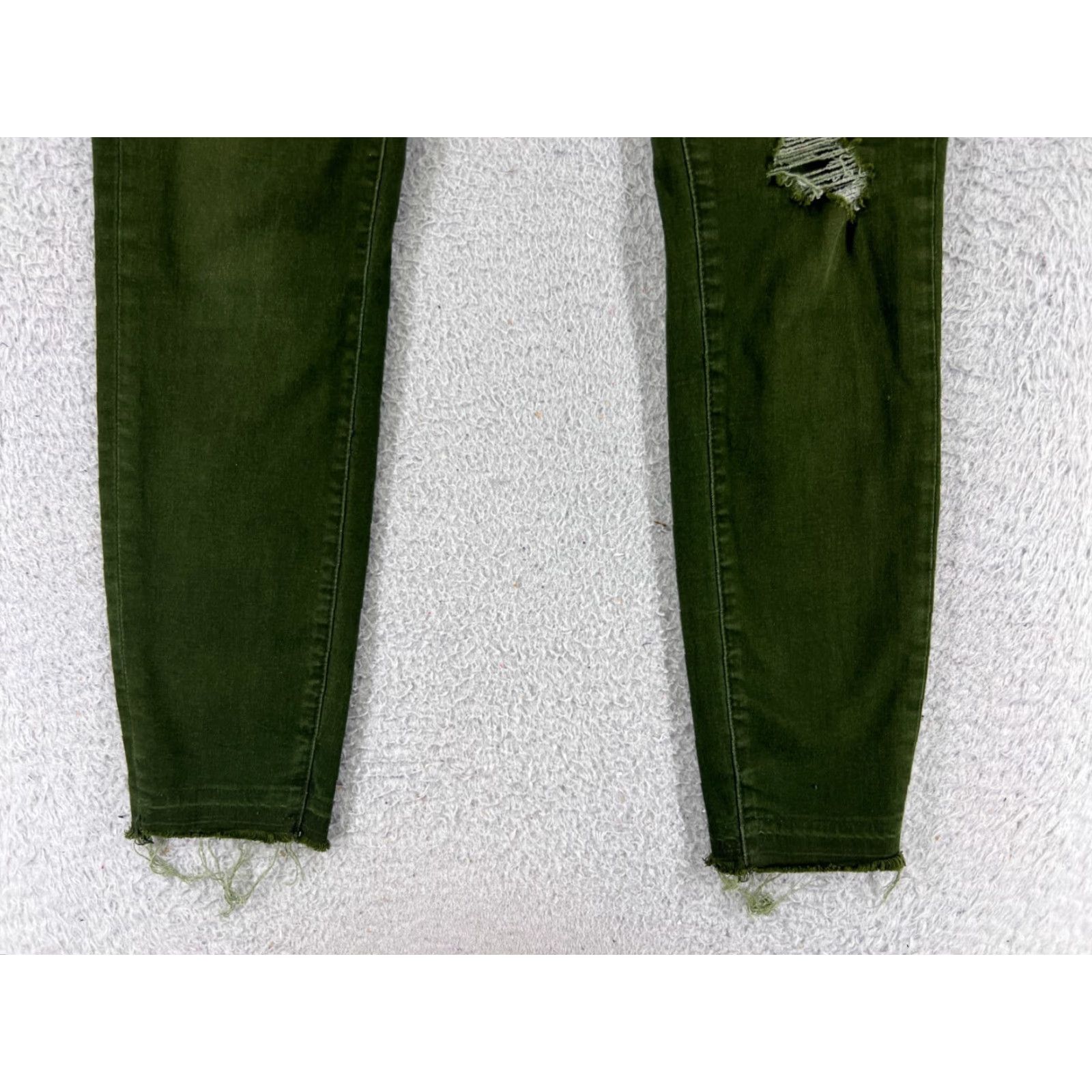 Vintage Articles of Society Jeans Women 28 Green Skinny Tapered Distressed Jegging 28x28 Vintage No Size 28" / US 6 / IT 42 - 2 Thumbnail